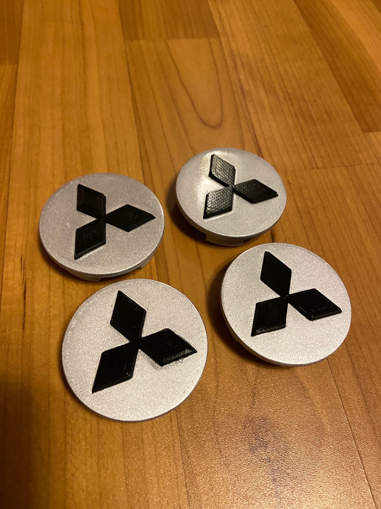 Mitsubishi Hub Fiş 51mm (Plastik Aparattır!!!)