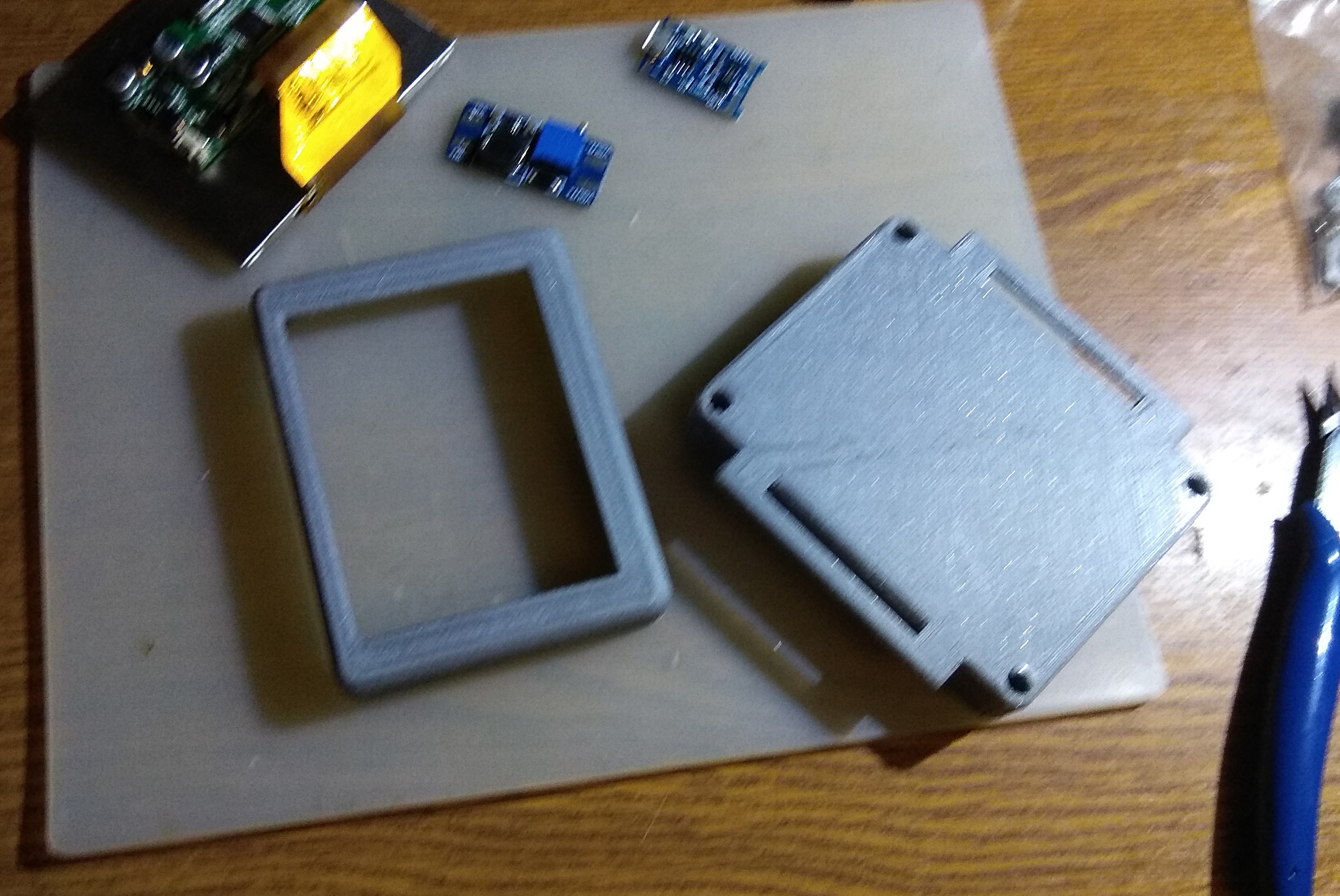 Kameralar için ekran (Plastik Aparattır!!!)