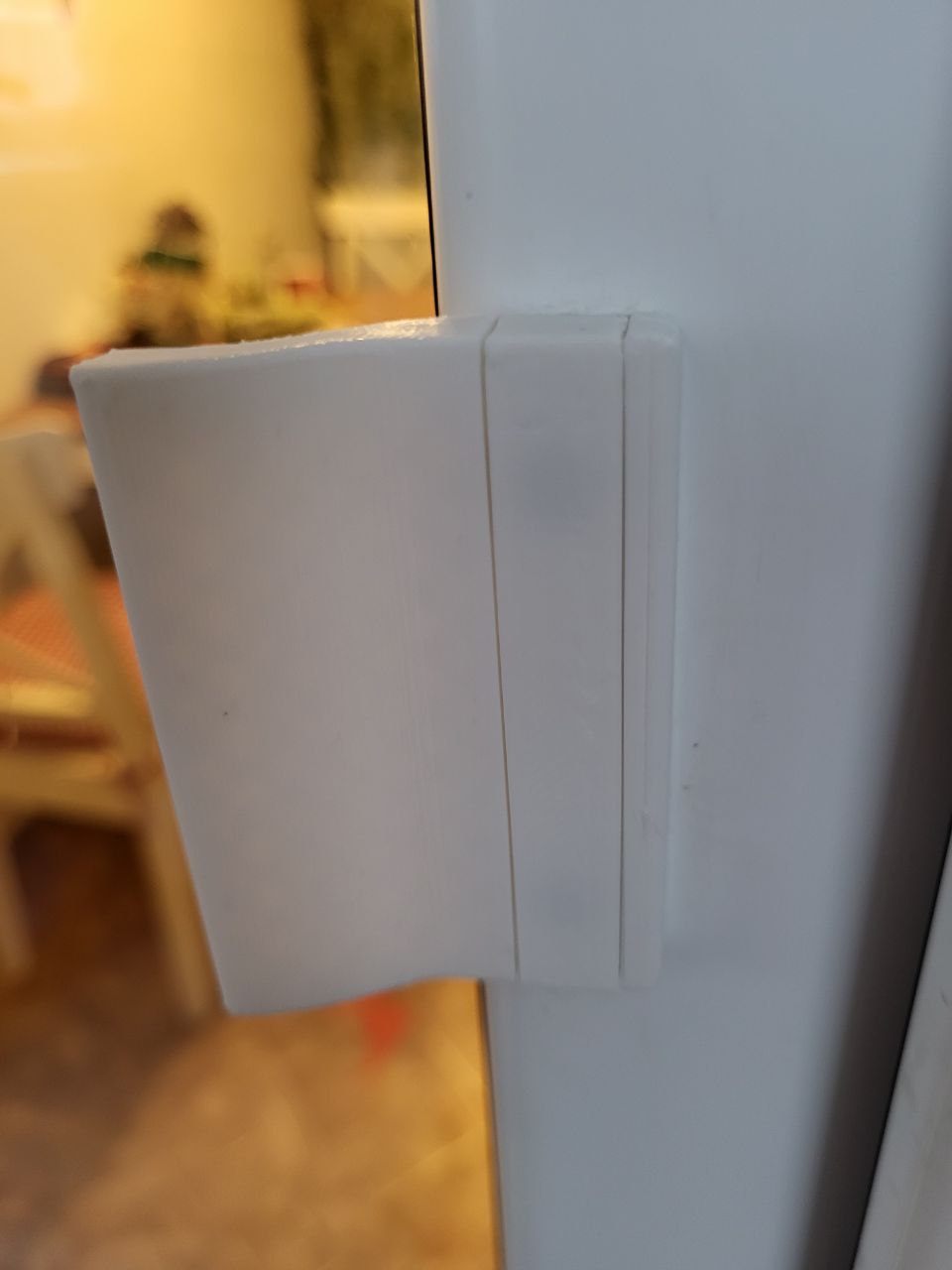 Astarlı balkon kapı kolu (Plastik Aparattır!!!)