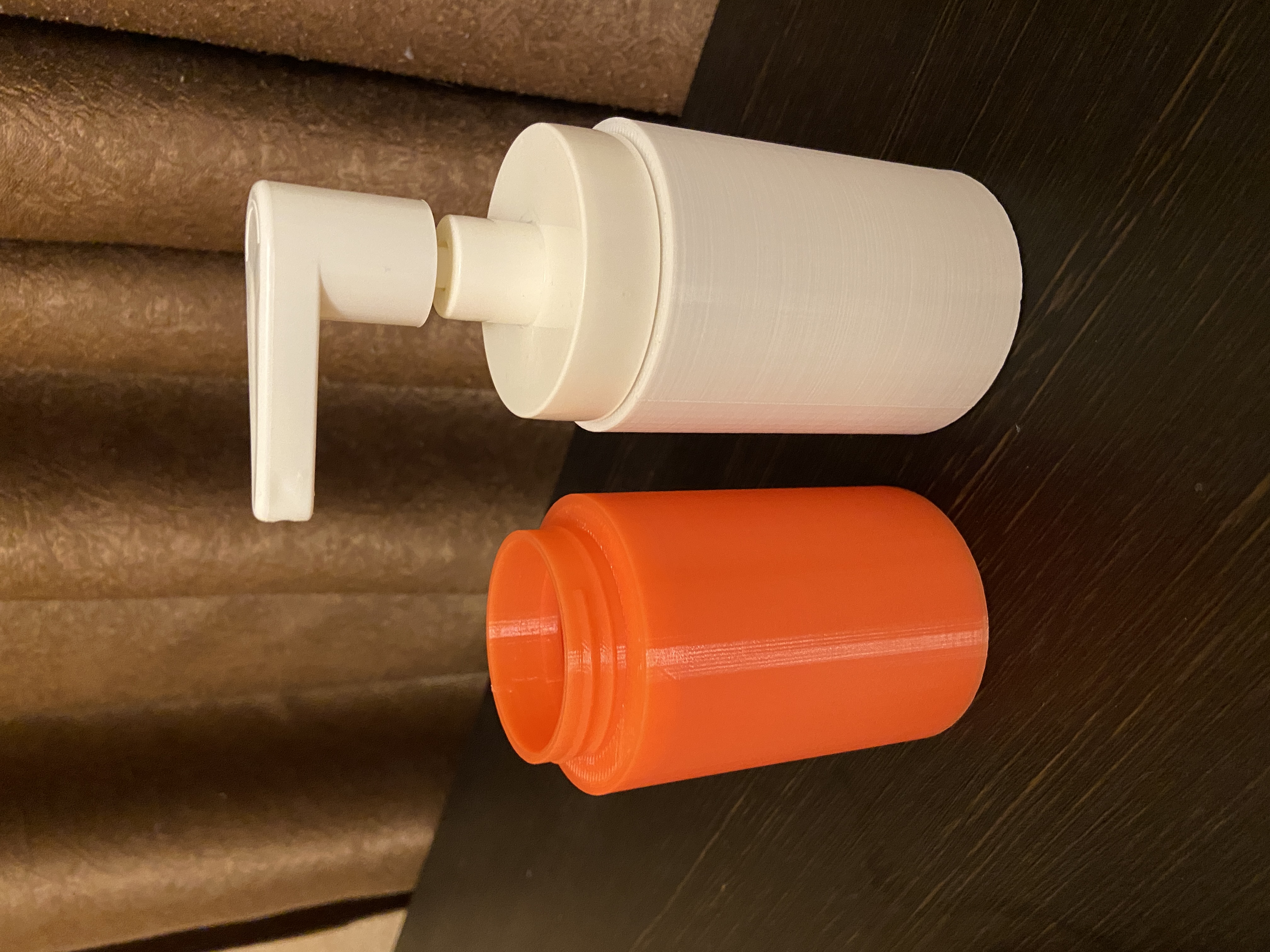 Dağıtıcı IKEA dağıtıcı ikea (Plastik Aparattır!!!)