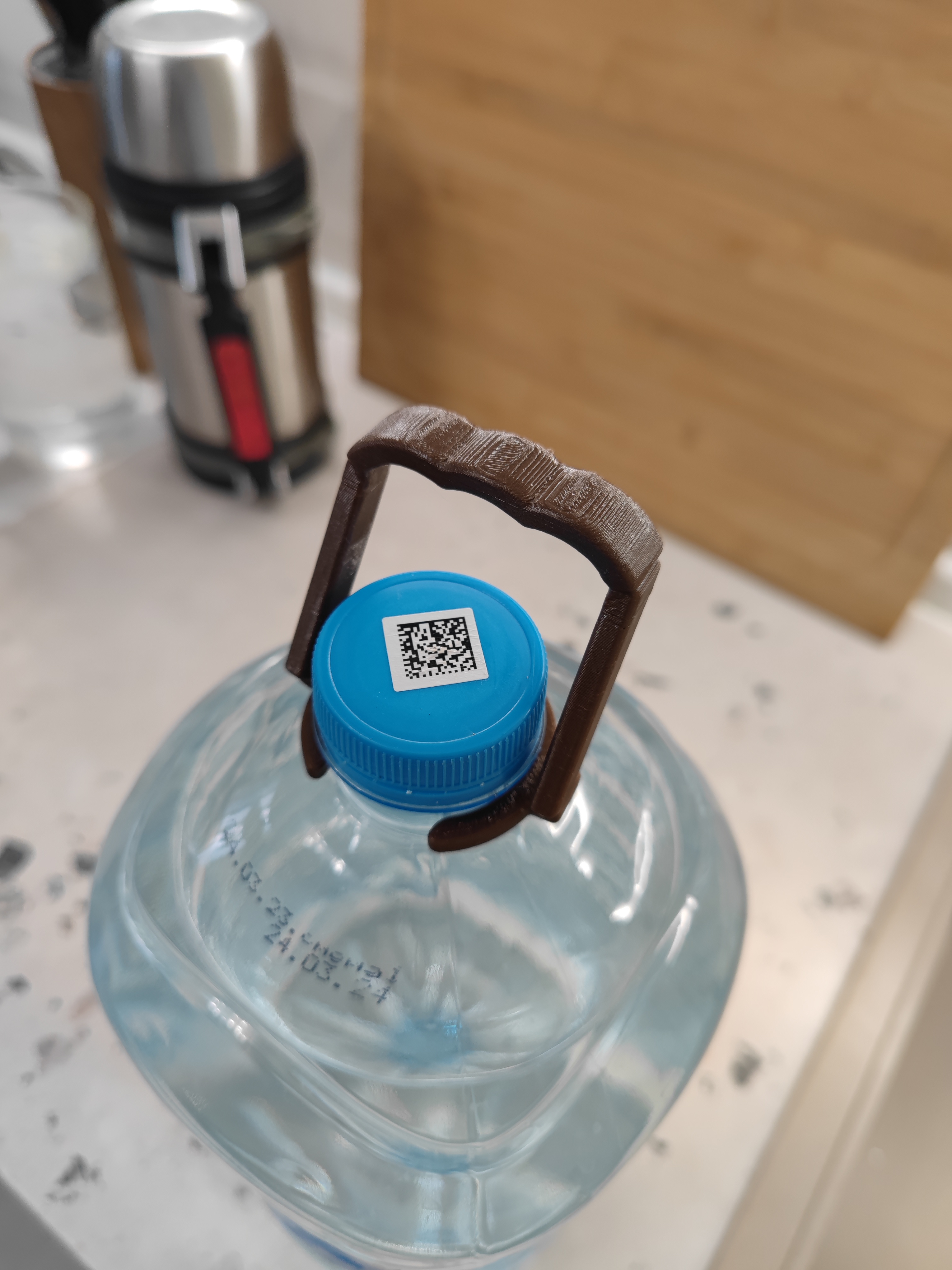 5L şişe için kullanın (Plastik Aparattır!!!)