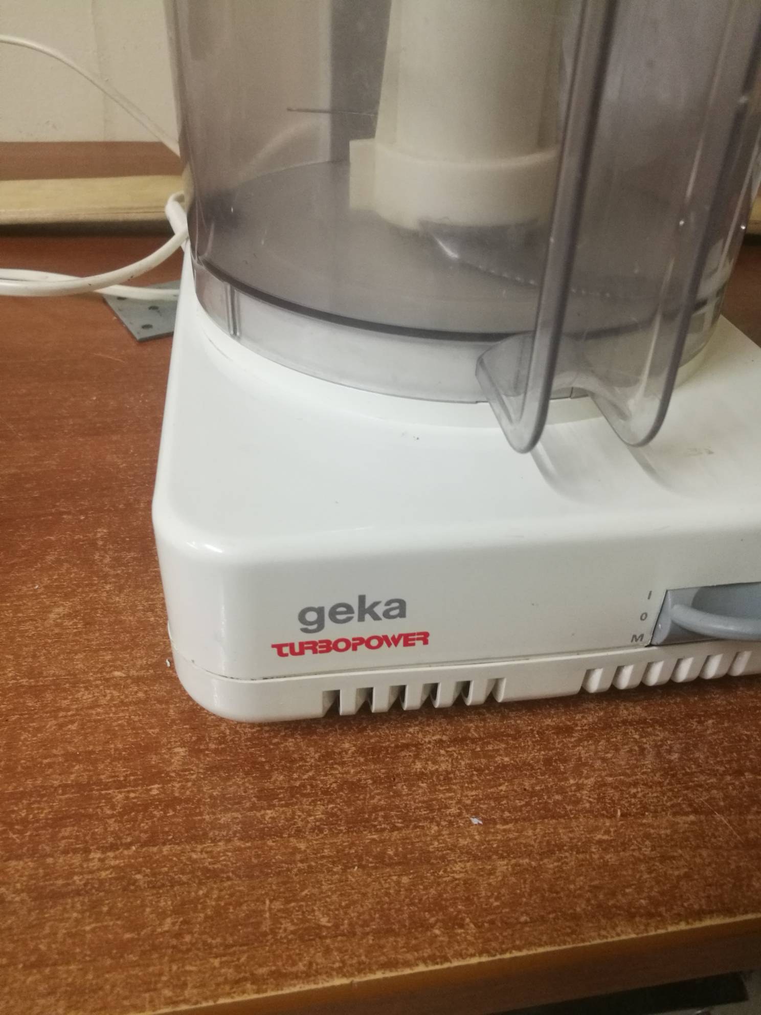 Bir çeşit blender için dişli (Plastik Aparattır!!!)