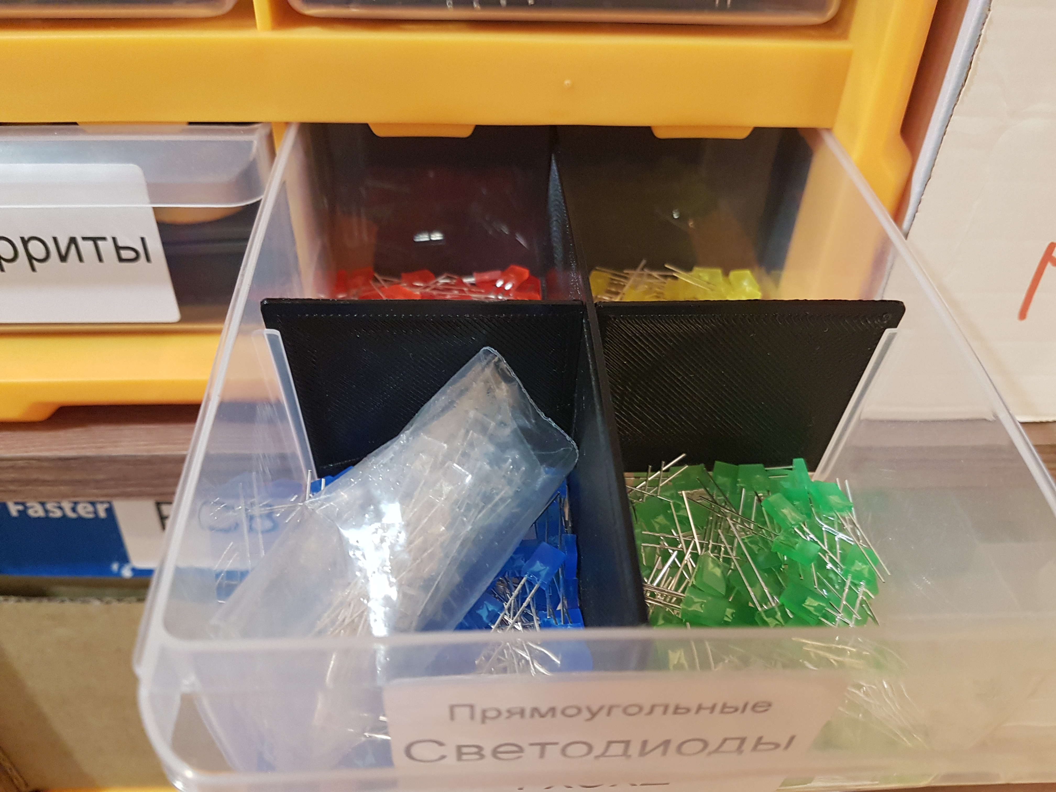 Deko çekmeceleri için bölümler (Plastik Aparattır!!!)