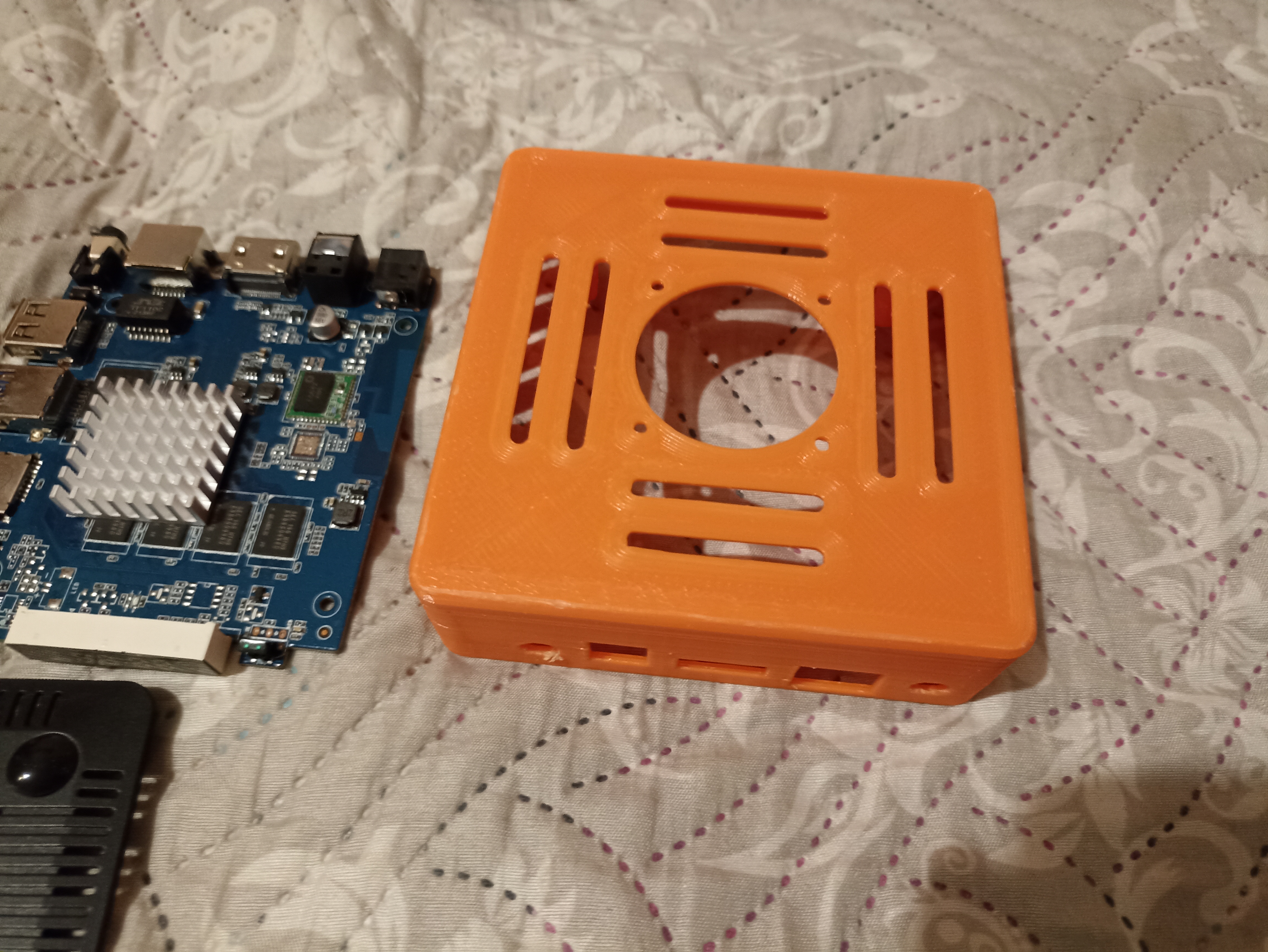 TV ayarı için kolordu x88pro10 üfleme ile (Plastik Aparattır!!!)