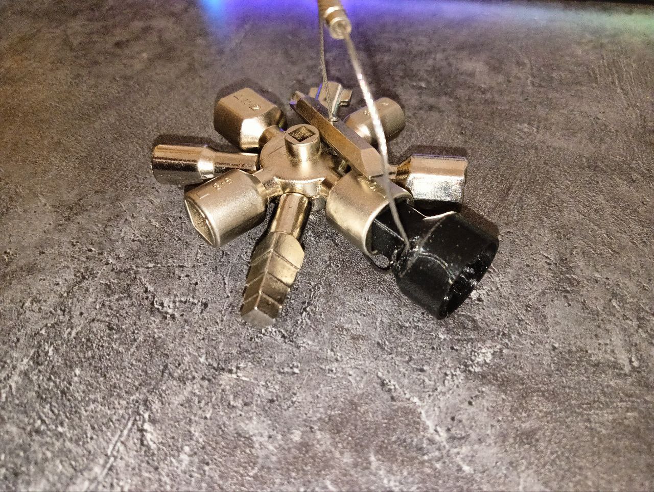 Rittal HD 2549600 Dolaplar Anahtarı (Plastik Aparattır!!!)