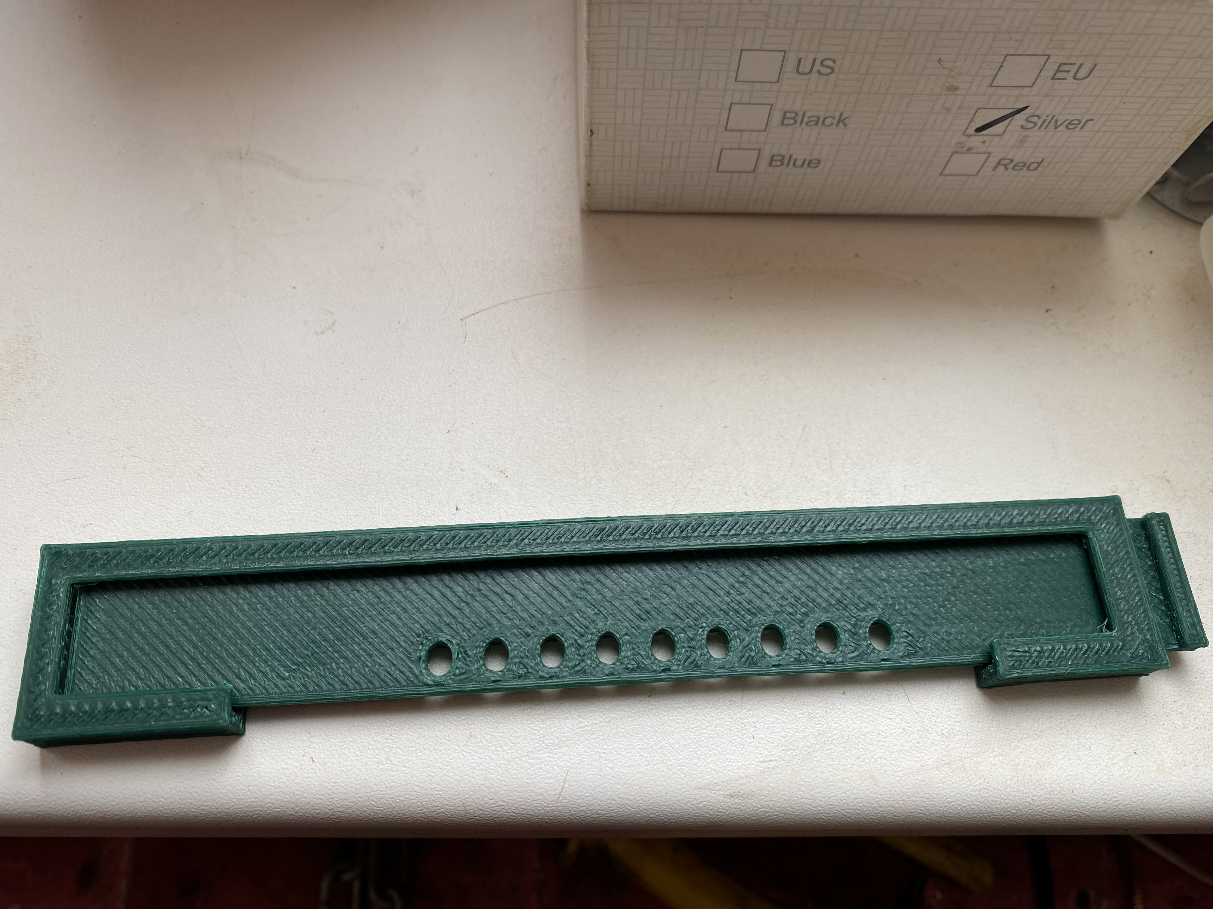 Arı kovanları için düz giriş bariyeri (Plastik Aparattır!!!)