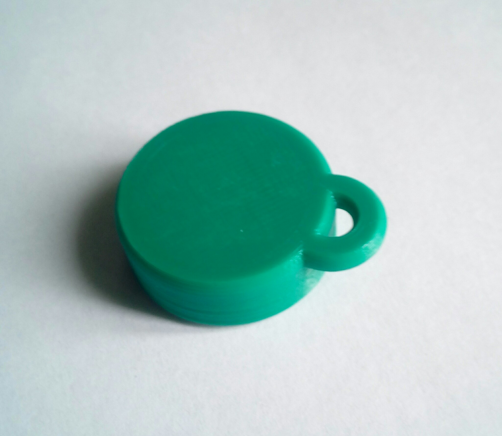 İki adet 3 volt pil için anahtarlık (Plastik Aparattır!!!)