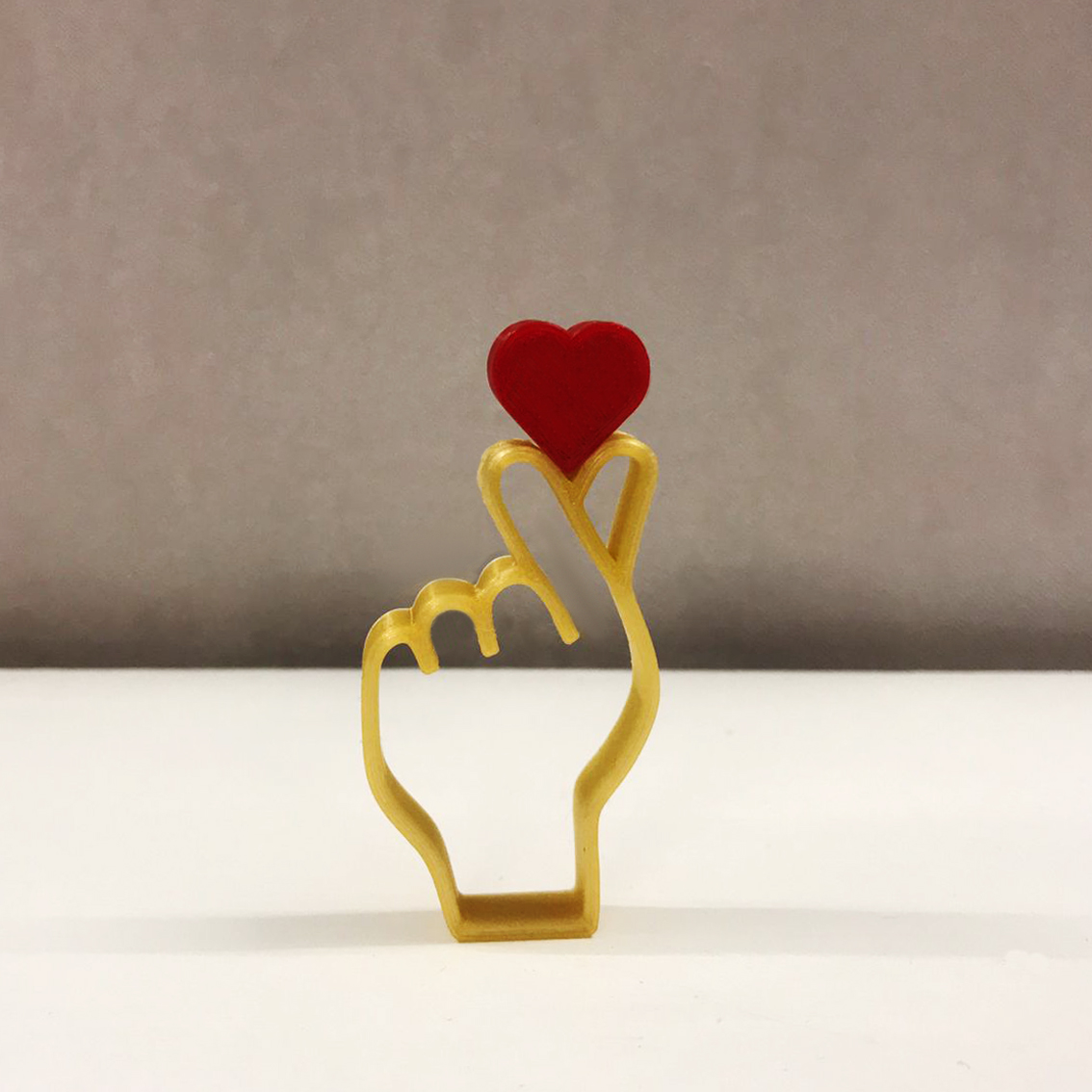 Kalp elin içinde (Plastik Aparattır!!!)