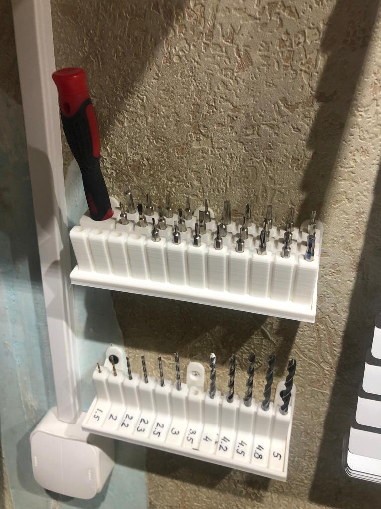 Duvar -Harabe ve tornavida için (Plastik Aparattır!!!) Duvar -Harabe ve tornavida için (Plastik Aparattır!!!)