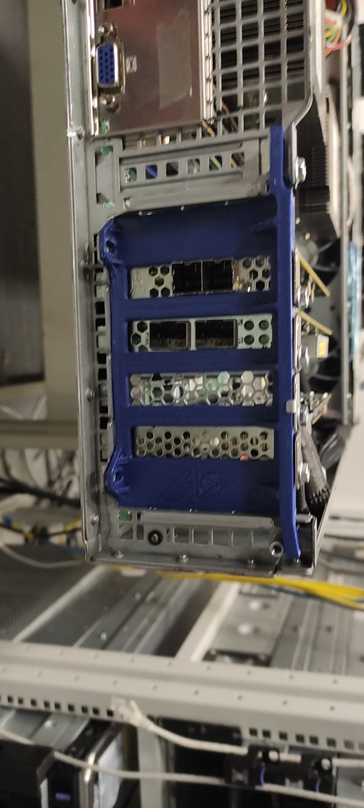 Asus 2U Server PCI (Plastik Aparattır!!!)