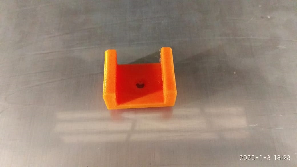 Floresan lamba modelinin montajı: CAB2B'nin duvara montajı (Plastik Aparattır!!!) Floresan lamba modelinin montajı: CAB2B'nin duvara montajı (Plastik Aparattır!!!)