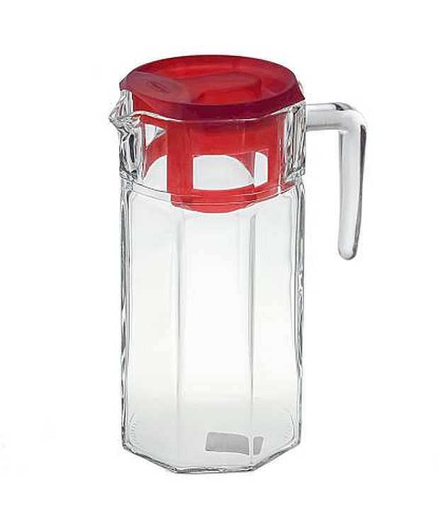 1,5 l'lik bir sürahi üzerinde kapak (Plastik Aparattır!!!) 1,5 l'lik bir sürahi üzerinde kapak (Plastik Aparattır!!!)