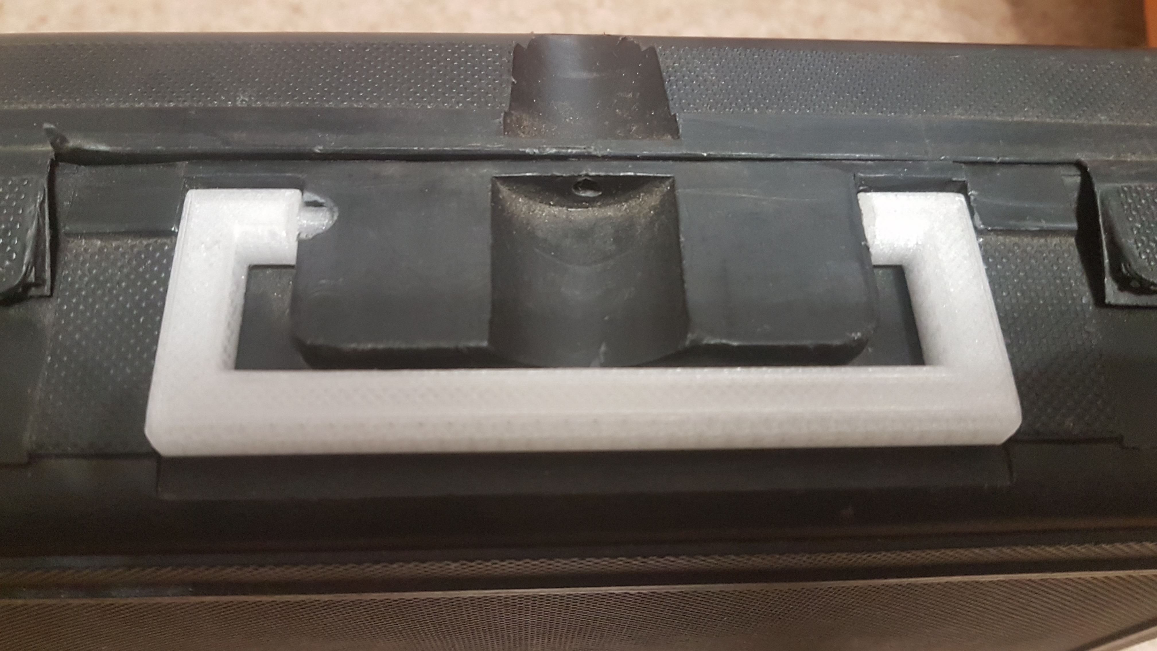 URAGAN matkap makinesinin valizinin sapı (Plastik Aparattır!!!)