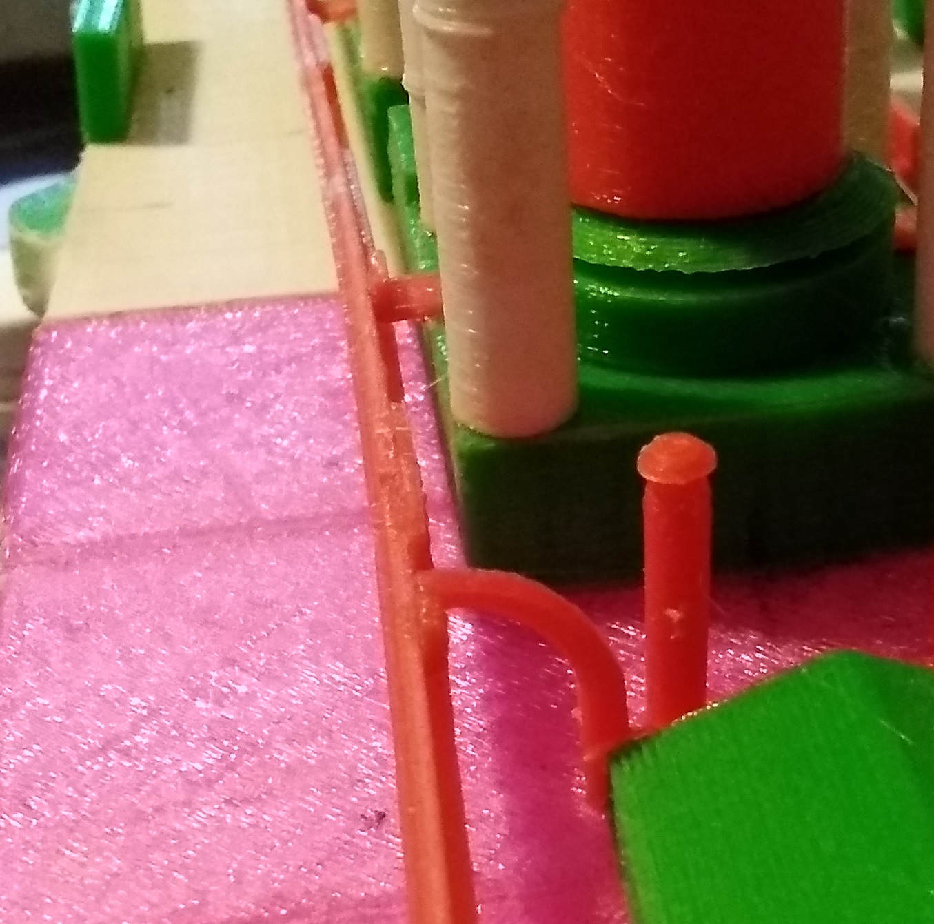 Aurora 1: 100. Direkler ve daha fazlası. (Plastik Aparattır!!!)