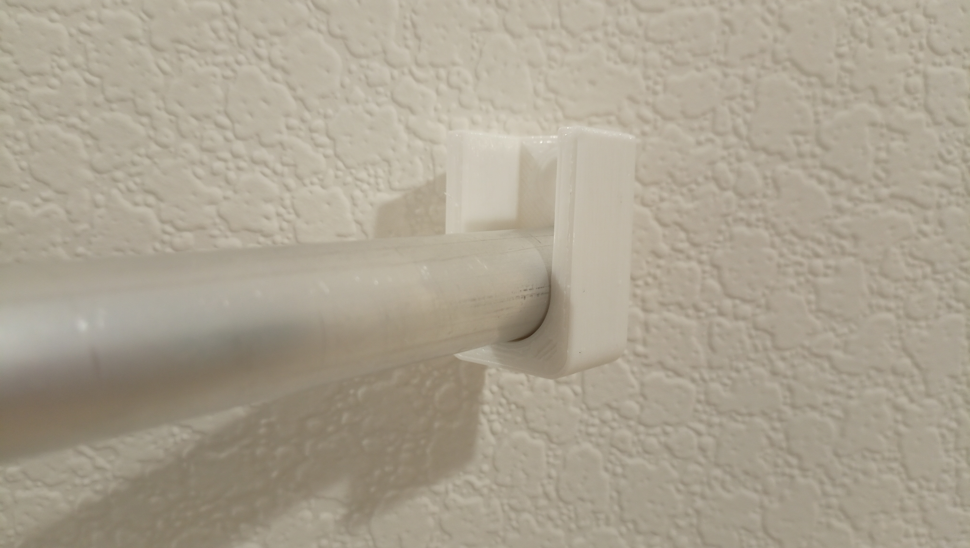 16 mm'ye kadar boru tutucu (çapraz çubuklar) (Plastik Aparattır!!!)