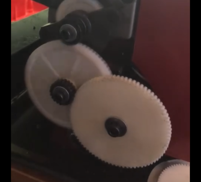 Çinli torna 80mm için dişli (Plastik Aparattır!!!)