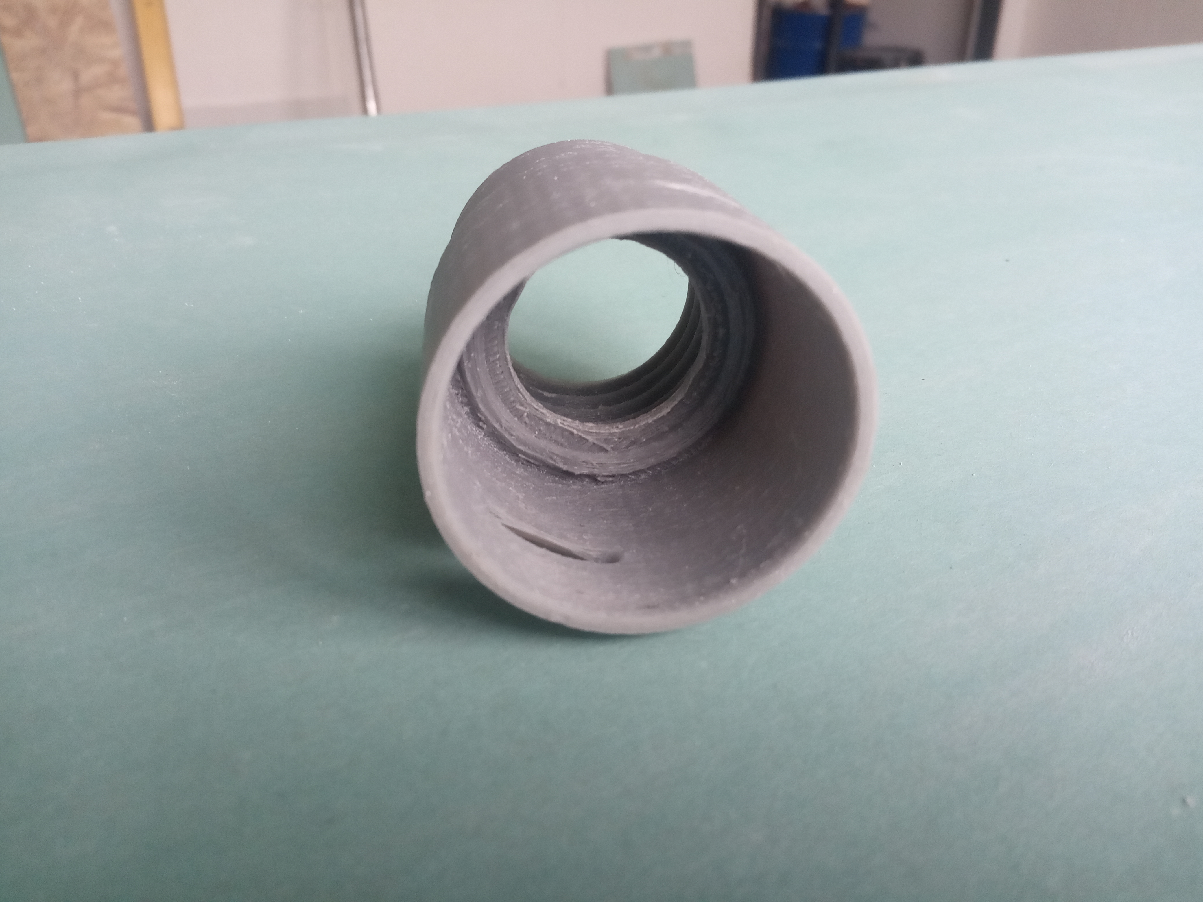 Alçıpan için bir Çin taşlama makinesini bir elektrikli süpürge hortumuna 40 mm bağlamak için adaptör. (Plastik Aparattır!!!)