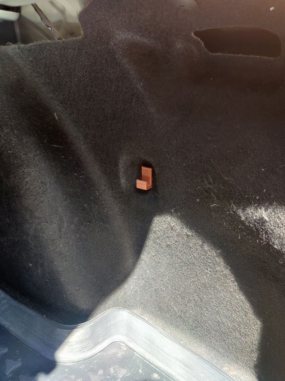 Renault Fluence Trunk Hook (Plastik Aparattır!!!)
