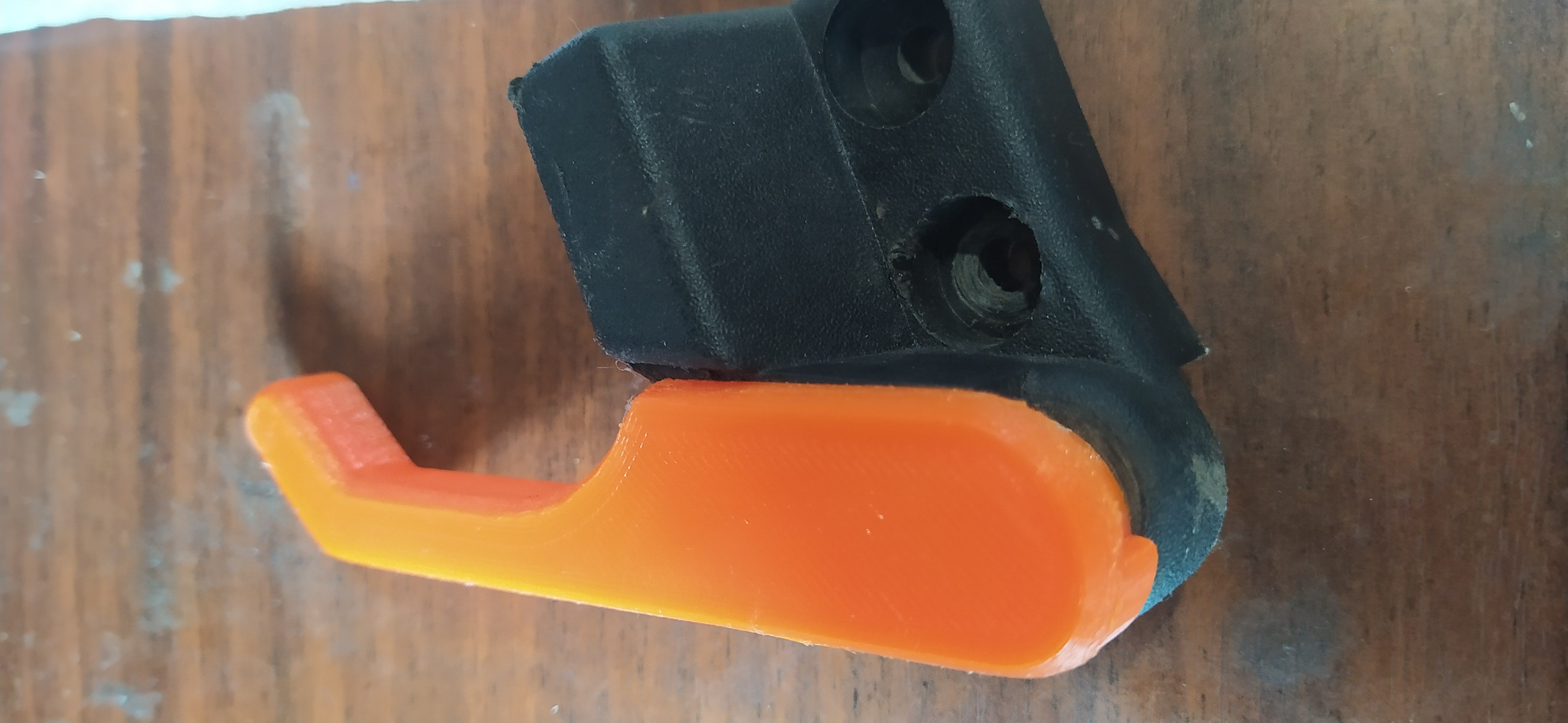 Volkswagen Taşıyıcı 4 Kaput Açma Kolu (Plastik Aparattır!!!)
