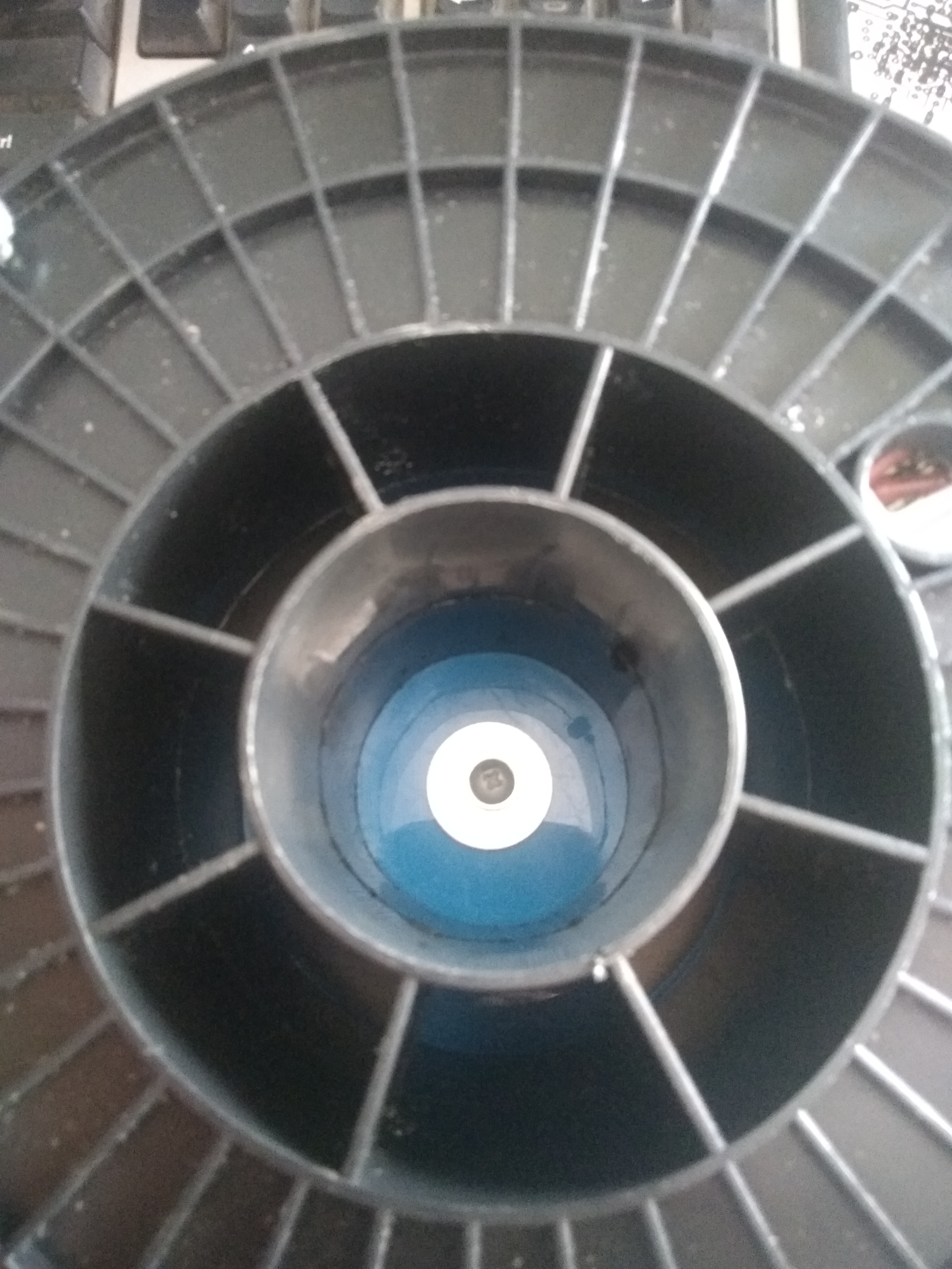 FD Plast bobinlerden yapılmış radyo bileşenleri için düzenleyici (Plastik Aparattır!!!)