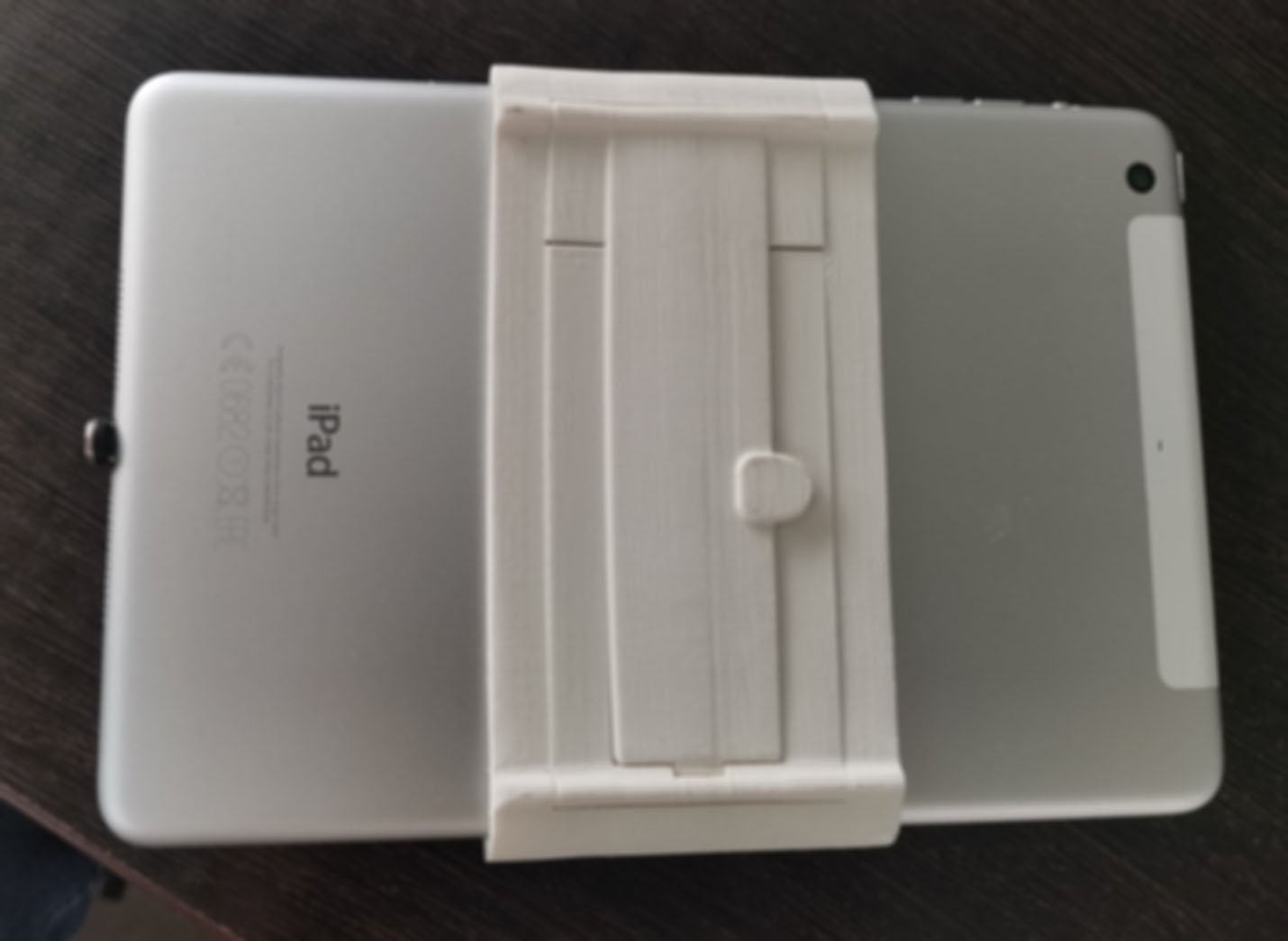 Bamper-Stand iPad (Plastik Aparattır!!!)