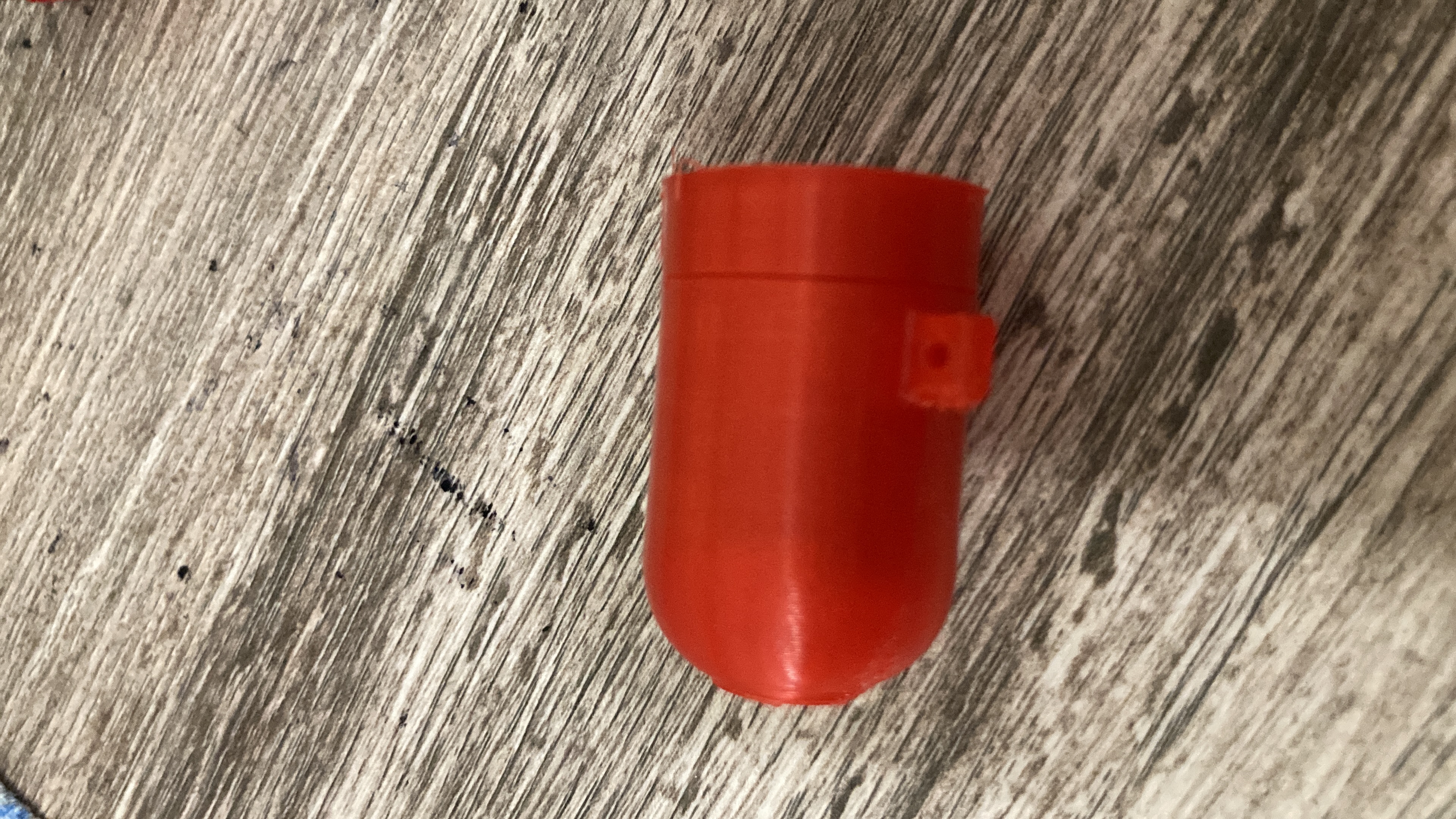 Balıkçılık için denizaltı gövdesi (Plastik Aparattır!!!)