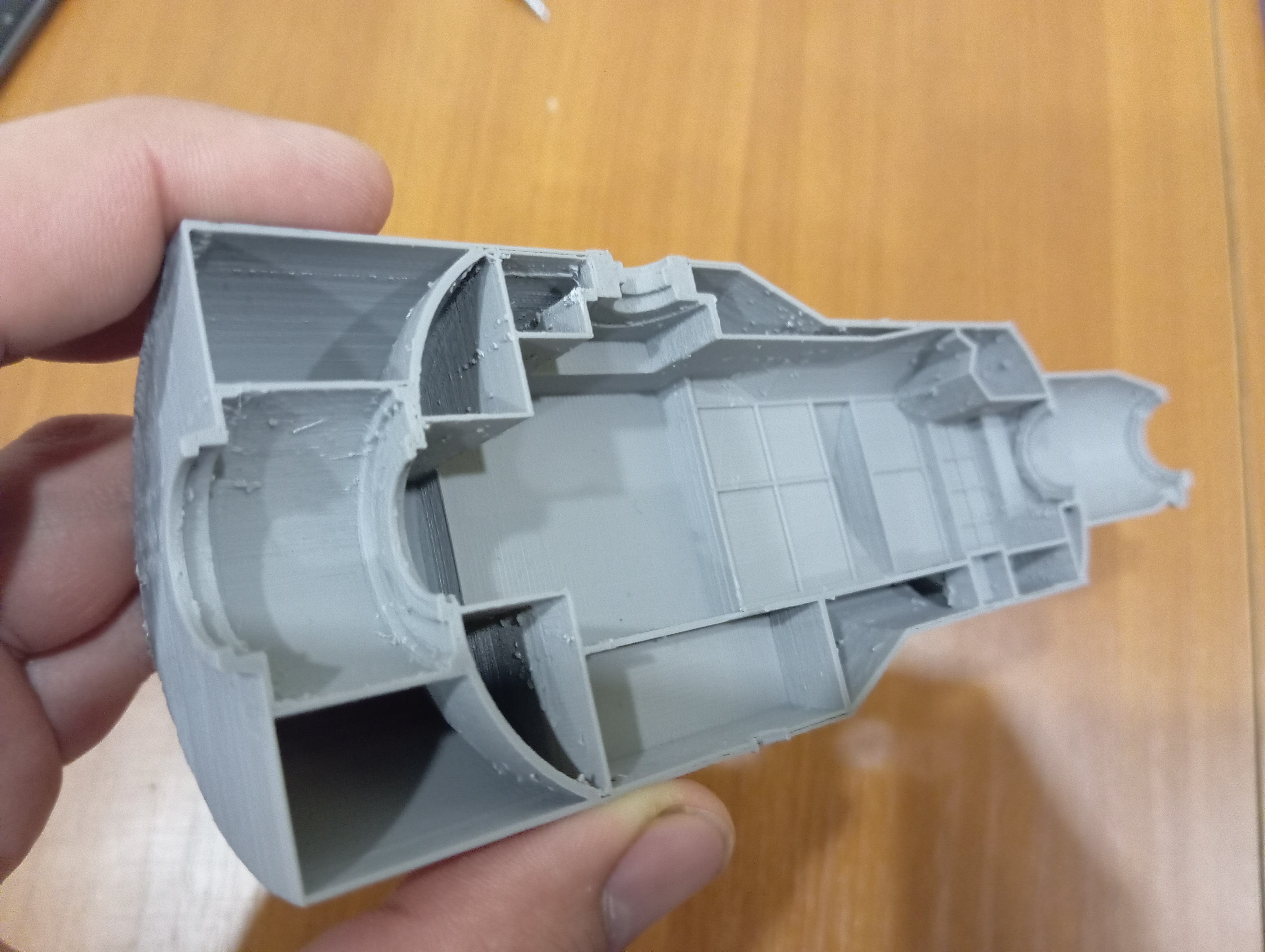 Salyut 7 kesiti (Plastik Aparattır!!!)