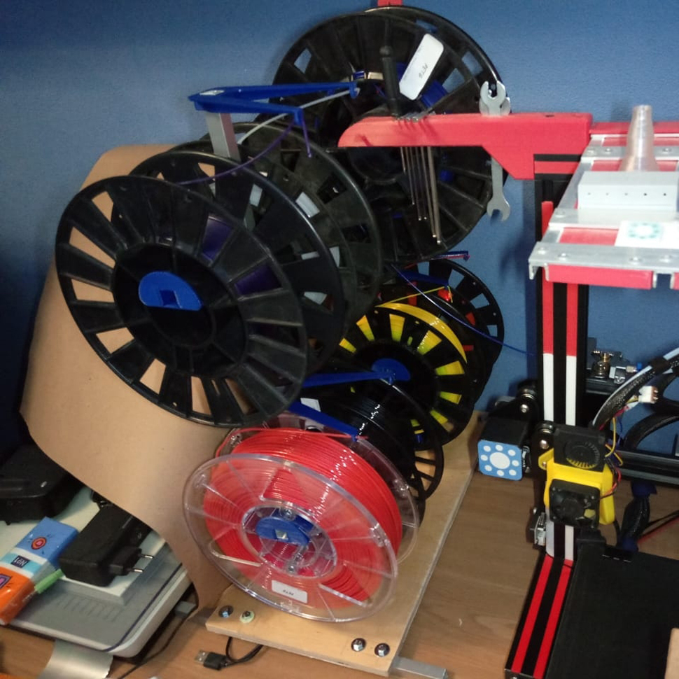 3d модель Стойка для 4х катушек для 3d принтера - скачать бесплатно 3д ...