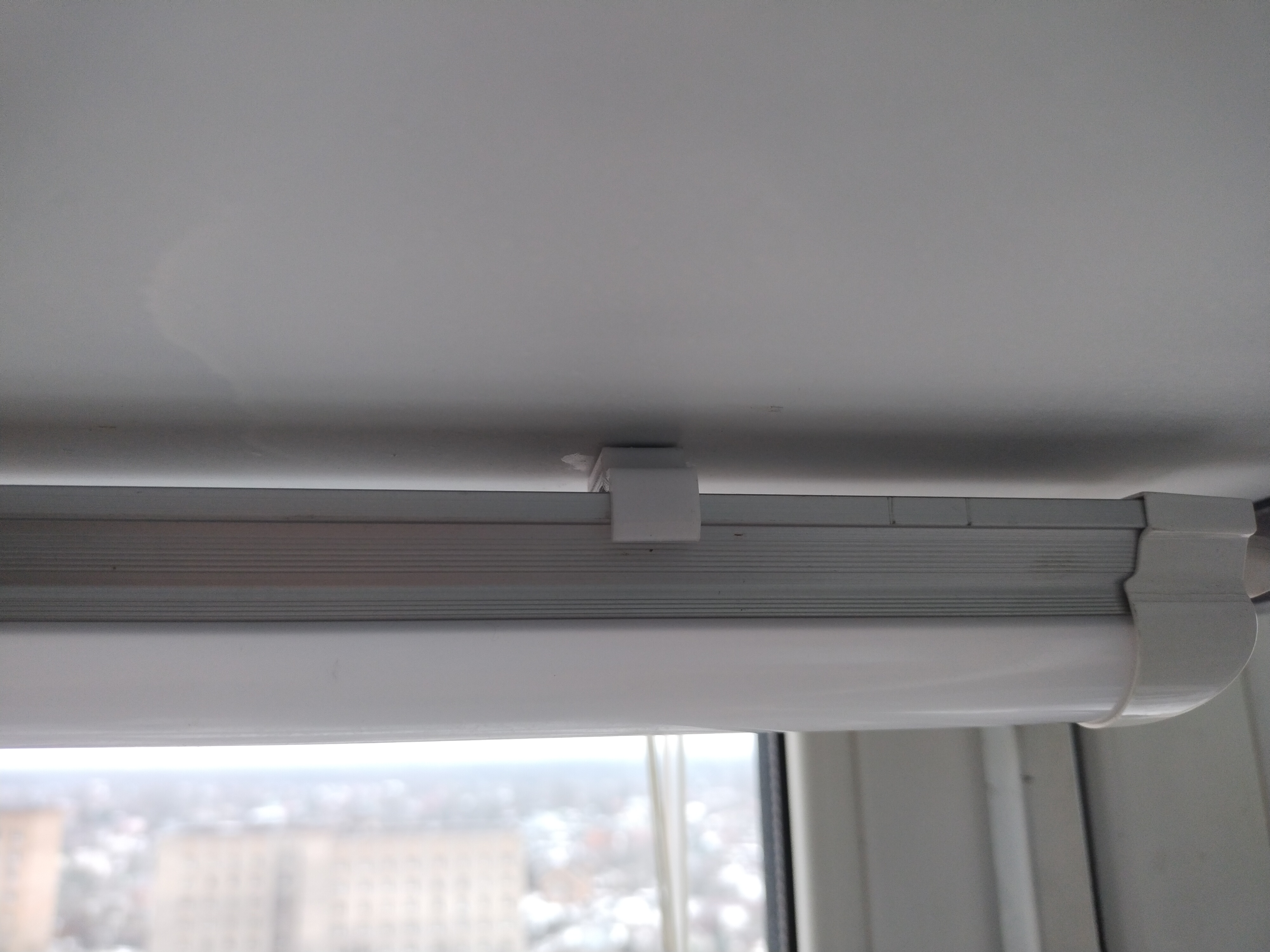 LED lambanın braketi. (Plastik Aparattır!!!)