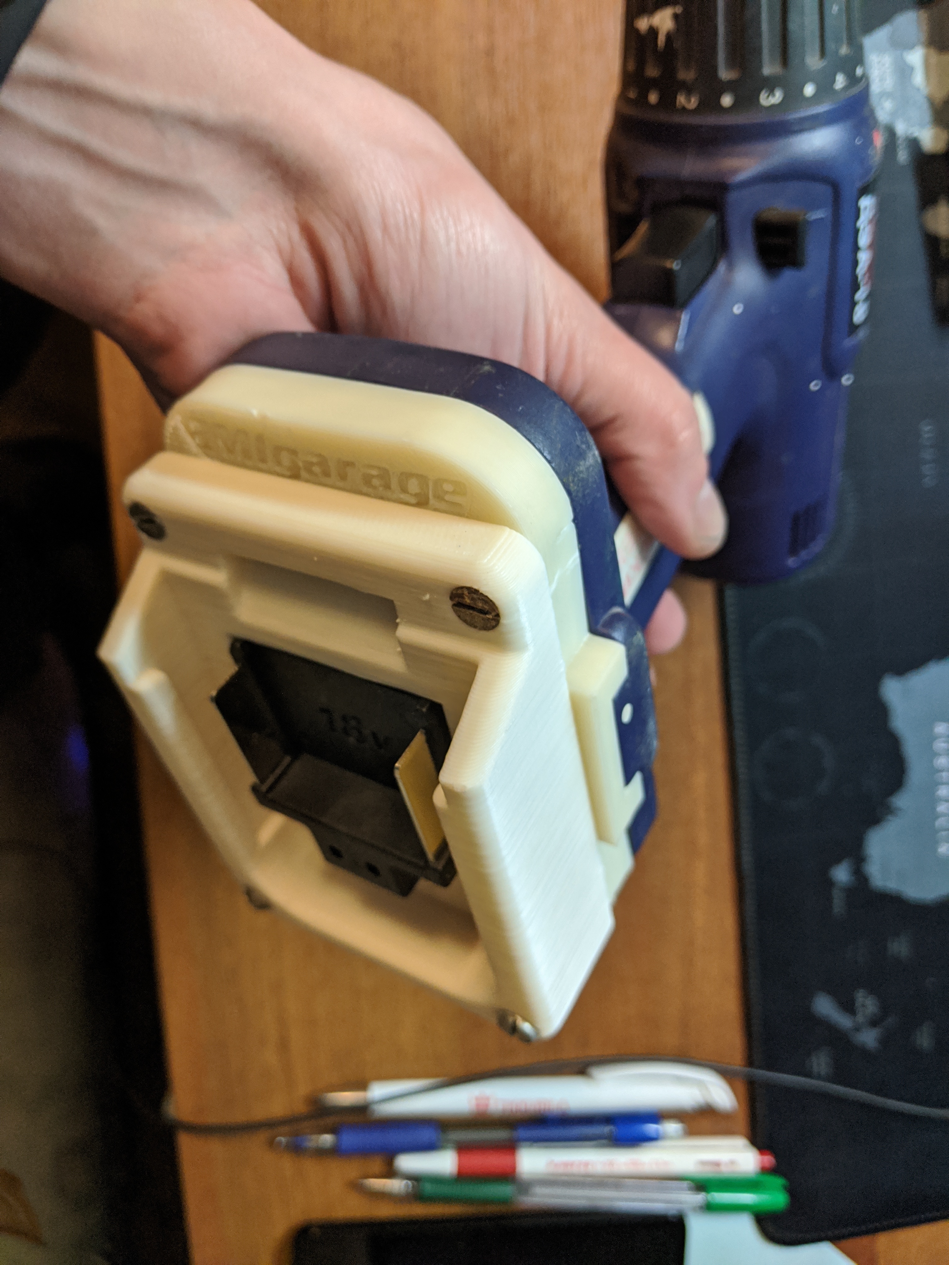 Makita BL18 Diold DEA-18 için adaptör (Plastik Aparattır!!!)