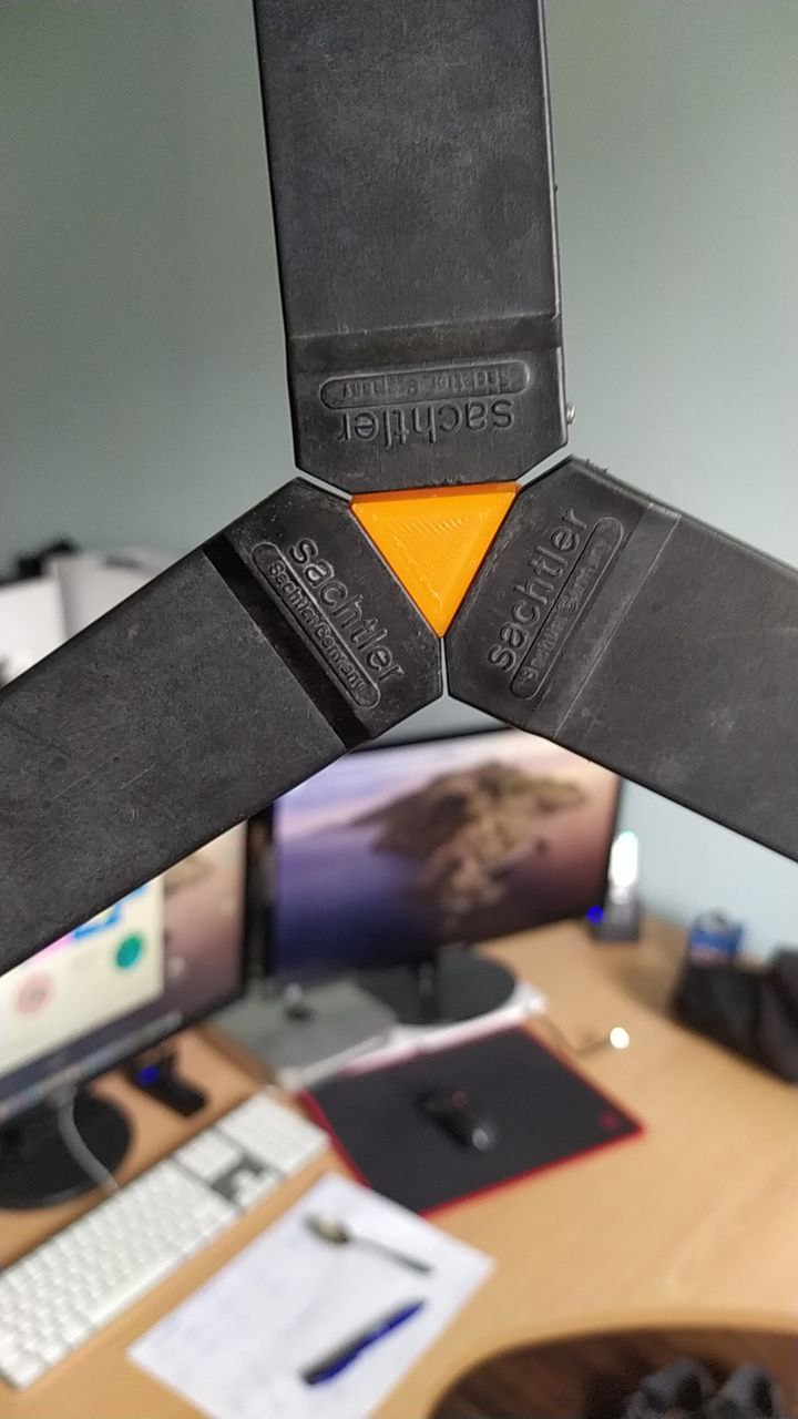 Sachtler alt tripod montajı (Plastik Aparattır!!!)