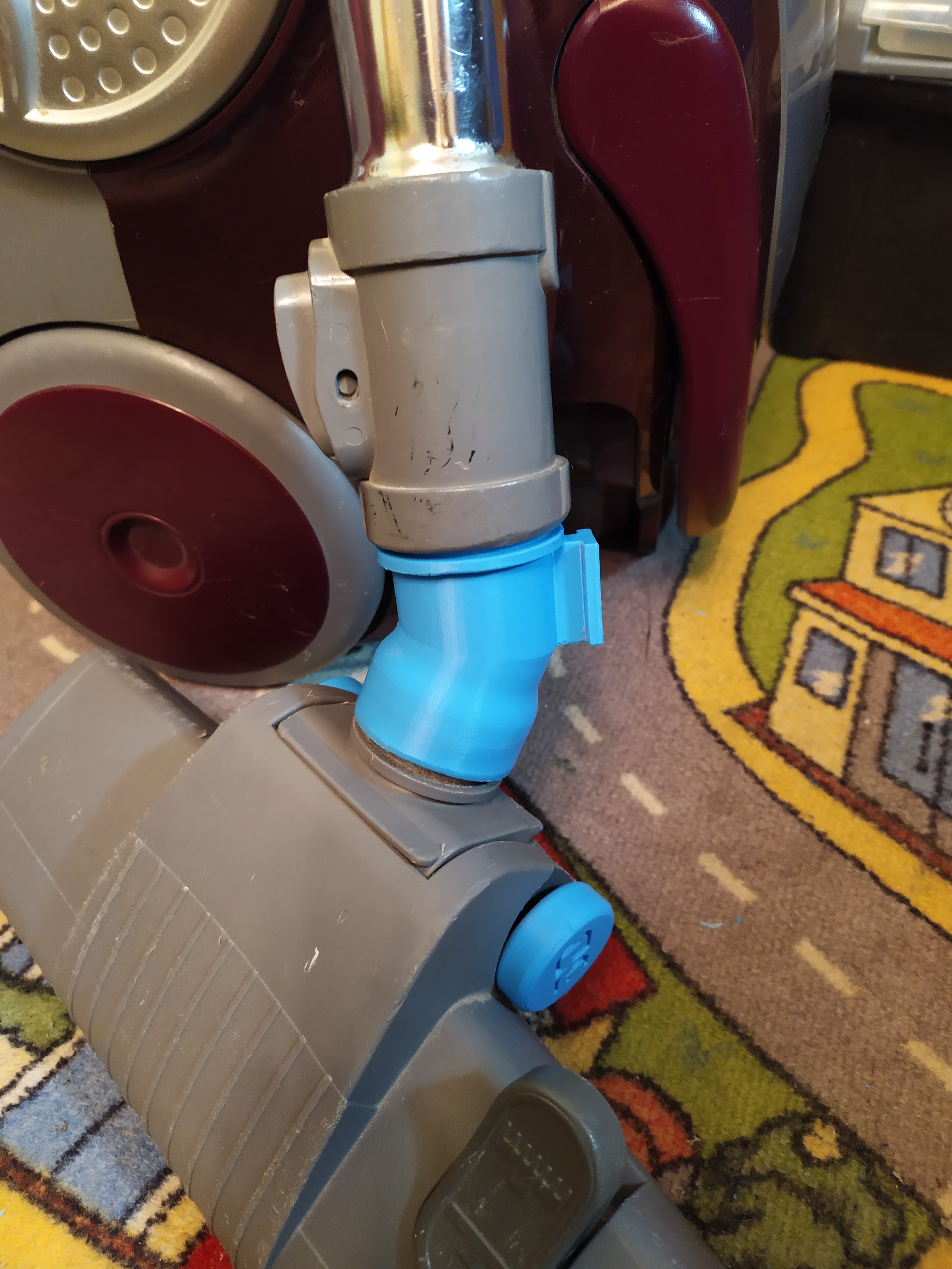 Elektrikli süpürge LG V-C7462HE (Plastik Aparattır!!!)