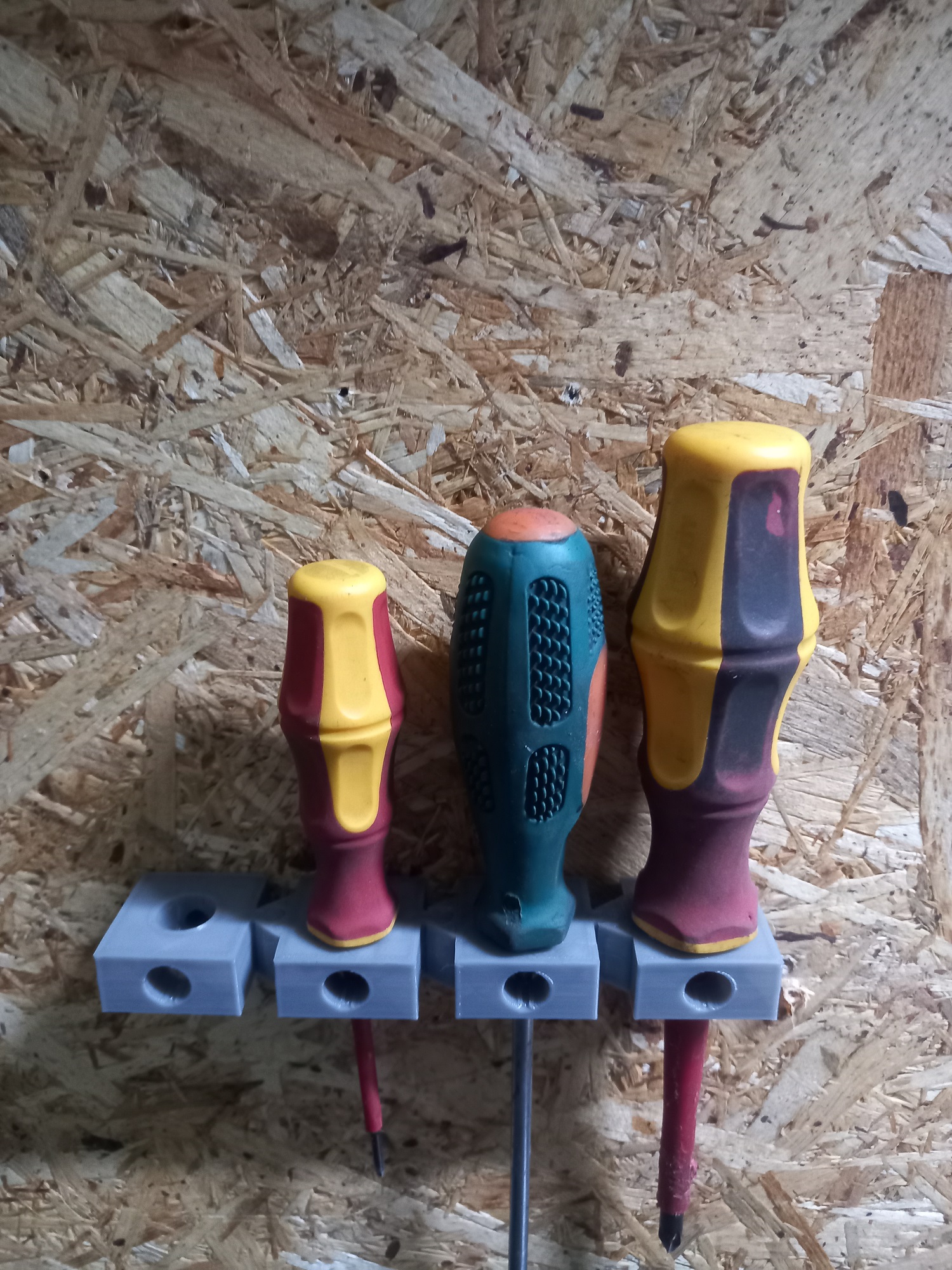 Tornavida ayarları için organizatör (Plastik Aparattır!!!) Tornavida ayarları için organizatör (Plastik Aparattır!!!)