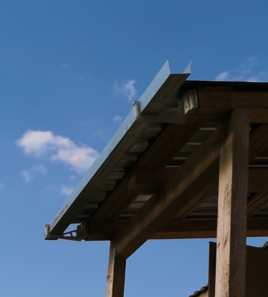 Alçıpan 50x40 için bir profilden oluklar için braket. FIERCE DICH # 59. (Plastik Aparattır!!!)