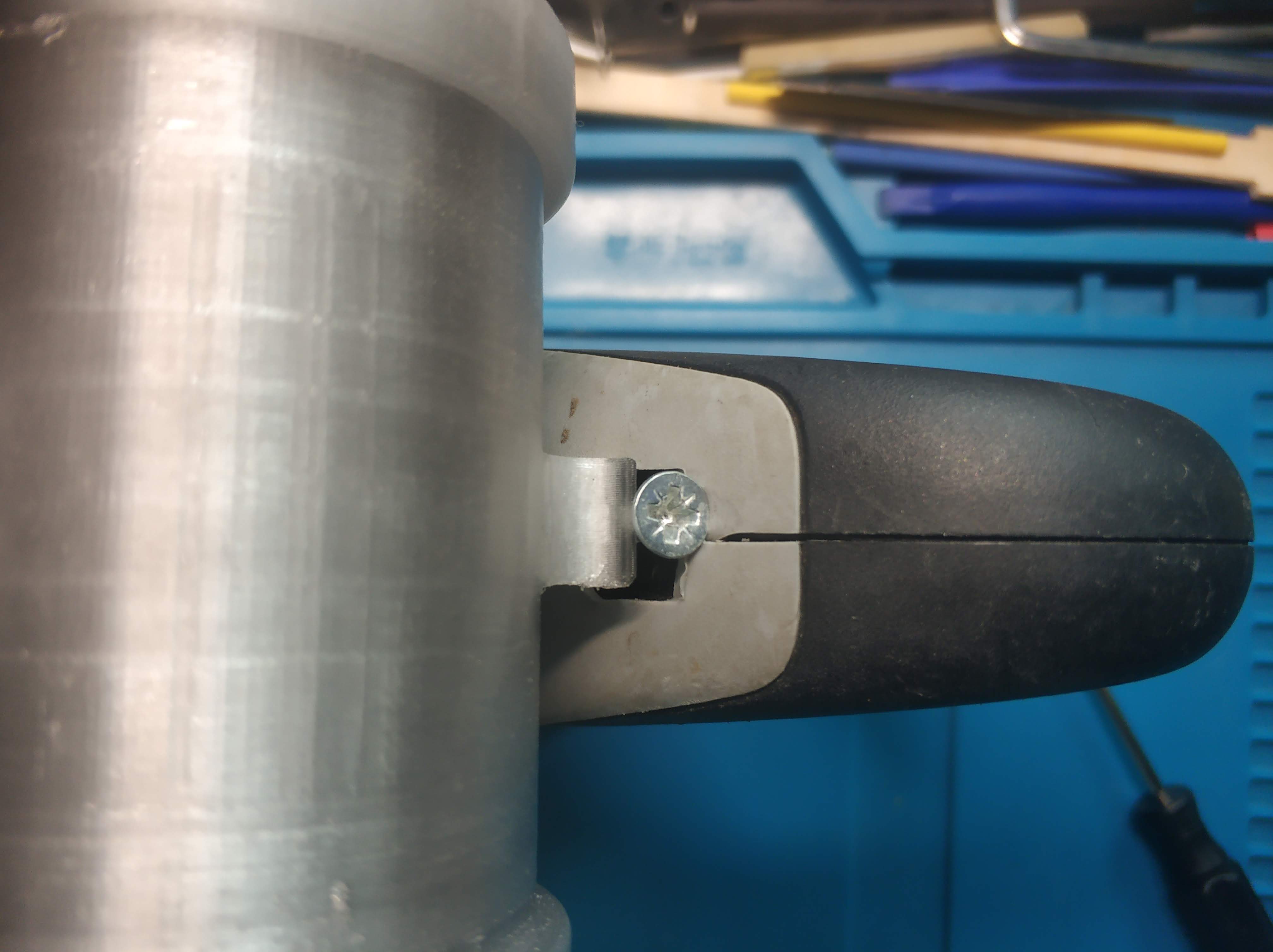 Köpek paketleri için konteyner (Plastik Aparattır!!!)