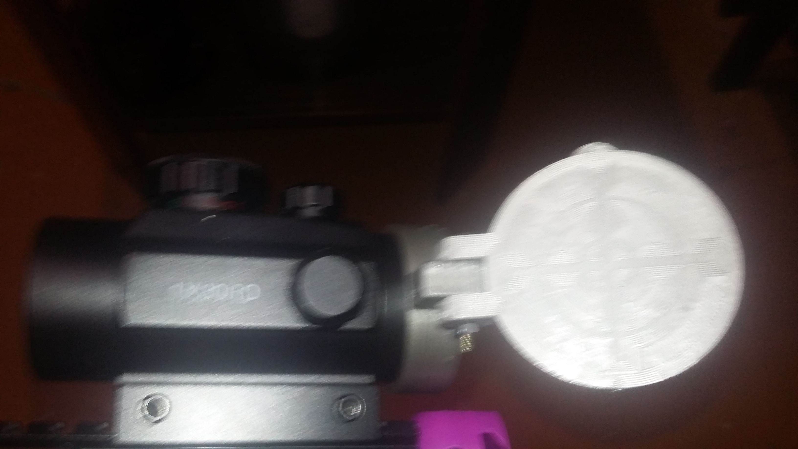 Çin kolimatör görüş çapı 39 mm için kapak (Plastik Aparattır!!!) Çin kolimatör görüş çapı 39 mm için kapak (Plastik Aparattır!!!)