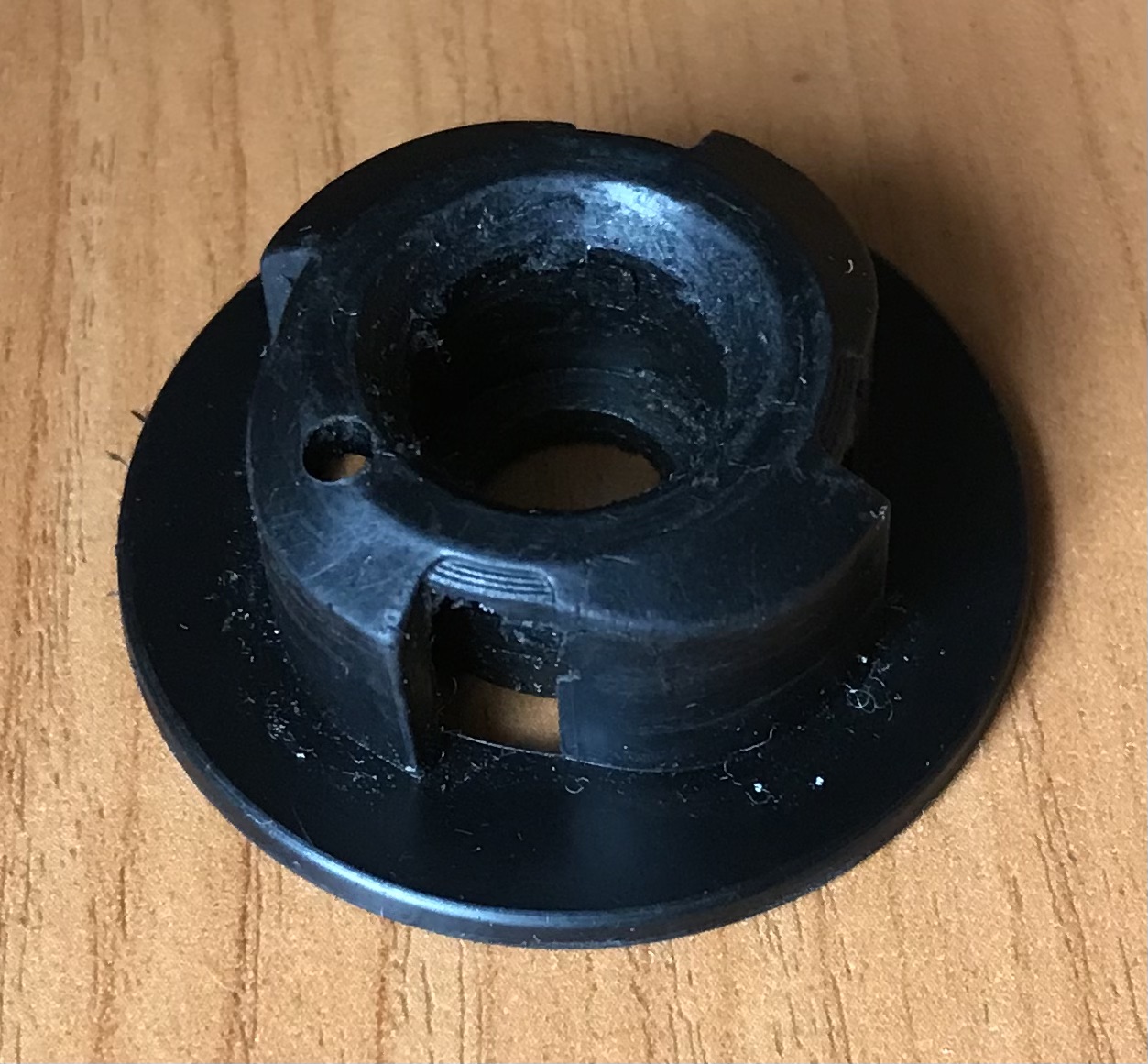 Eko düzeltici için marş mandalı (Plastik Aparattır!!!) Eko düzeltici için marş mandalı (Plastik Aparattır!!!)