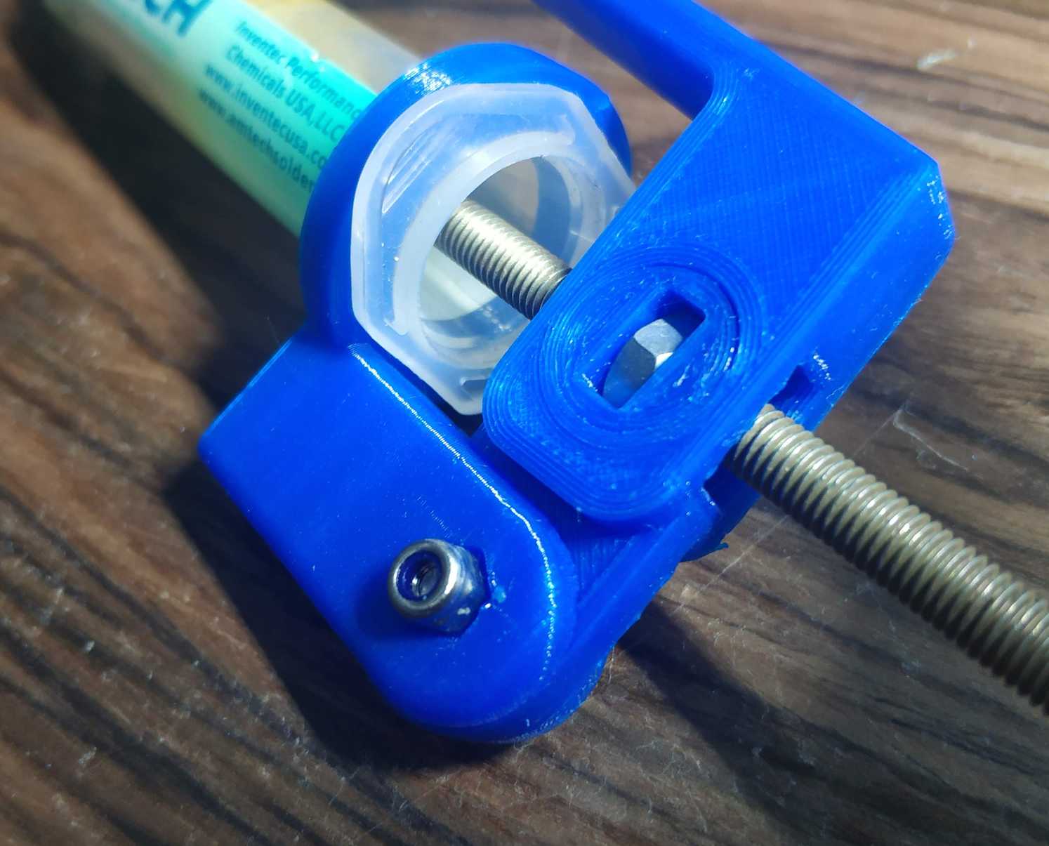 Fluse Dispenser/Paylaşım Macunu (Plastik Aparattır!!!)