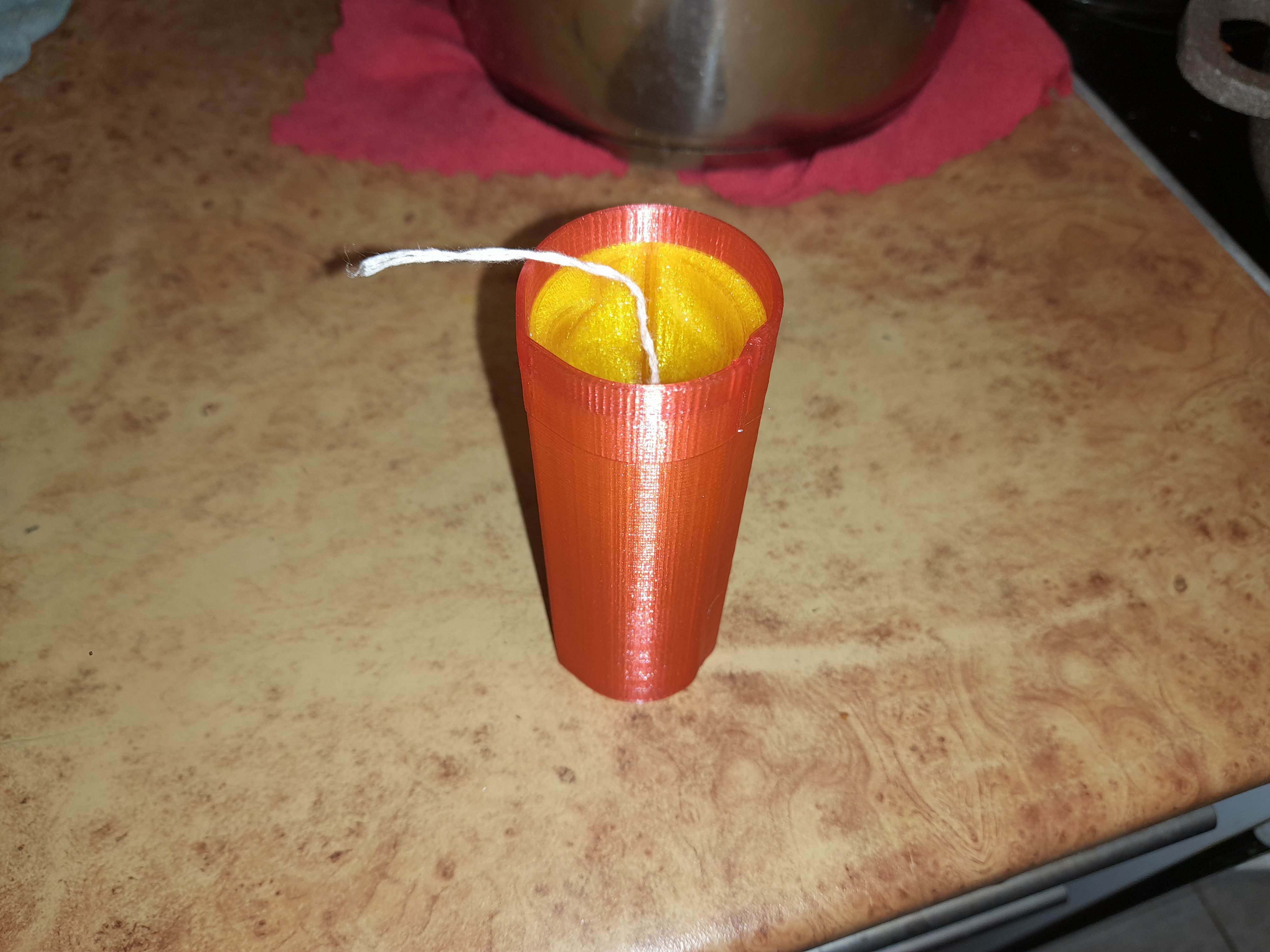 Mum şekli kalp (Plastik Aparattır!!!)