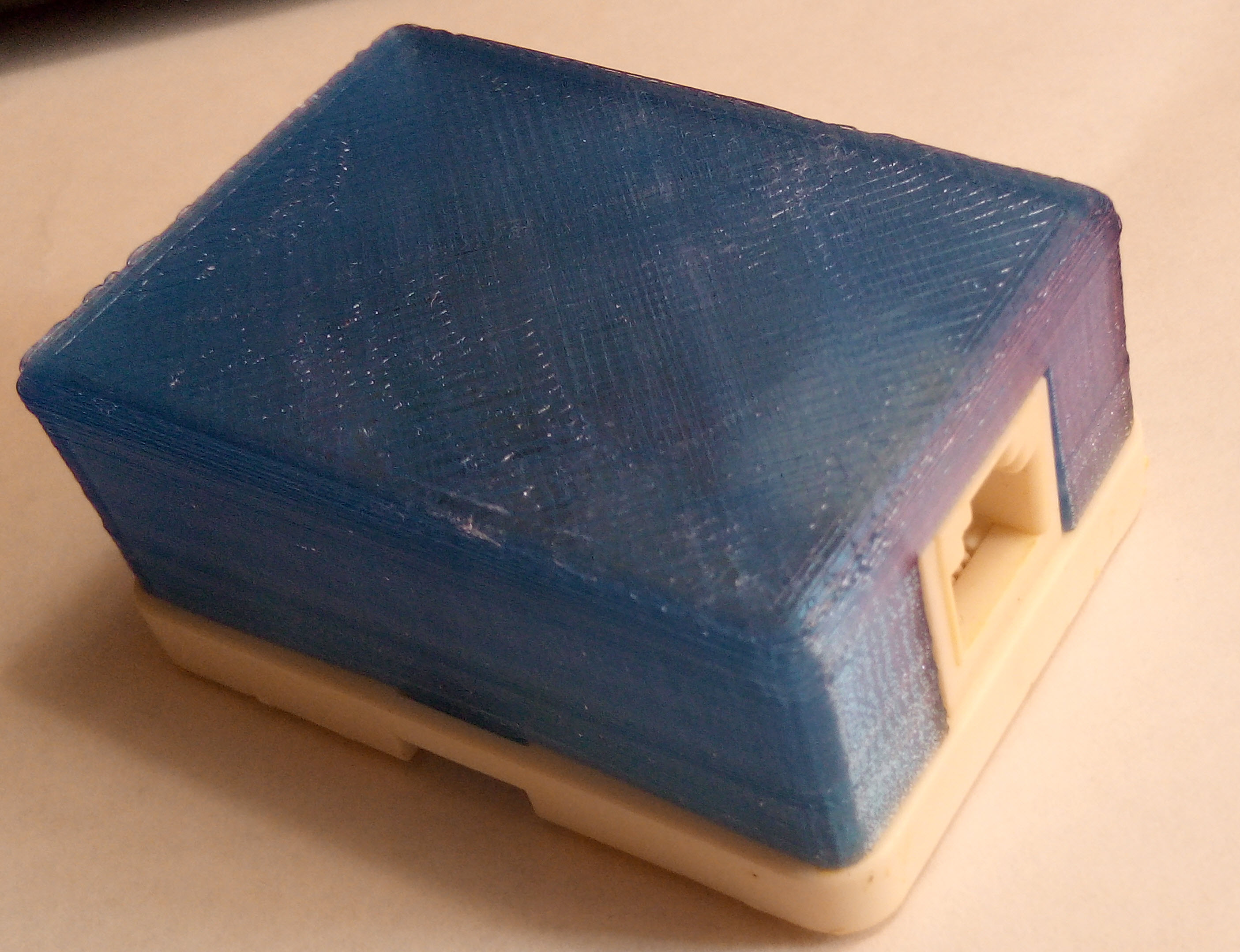 RJ-12 Duvar soketi kapağı (Plastik Aparattır!!!)