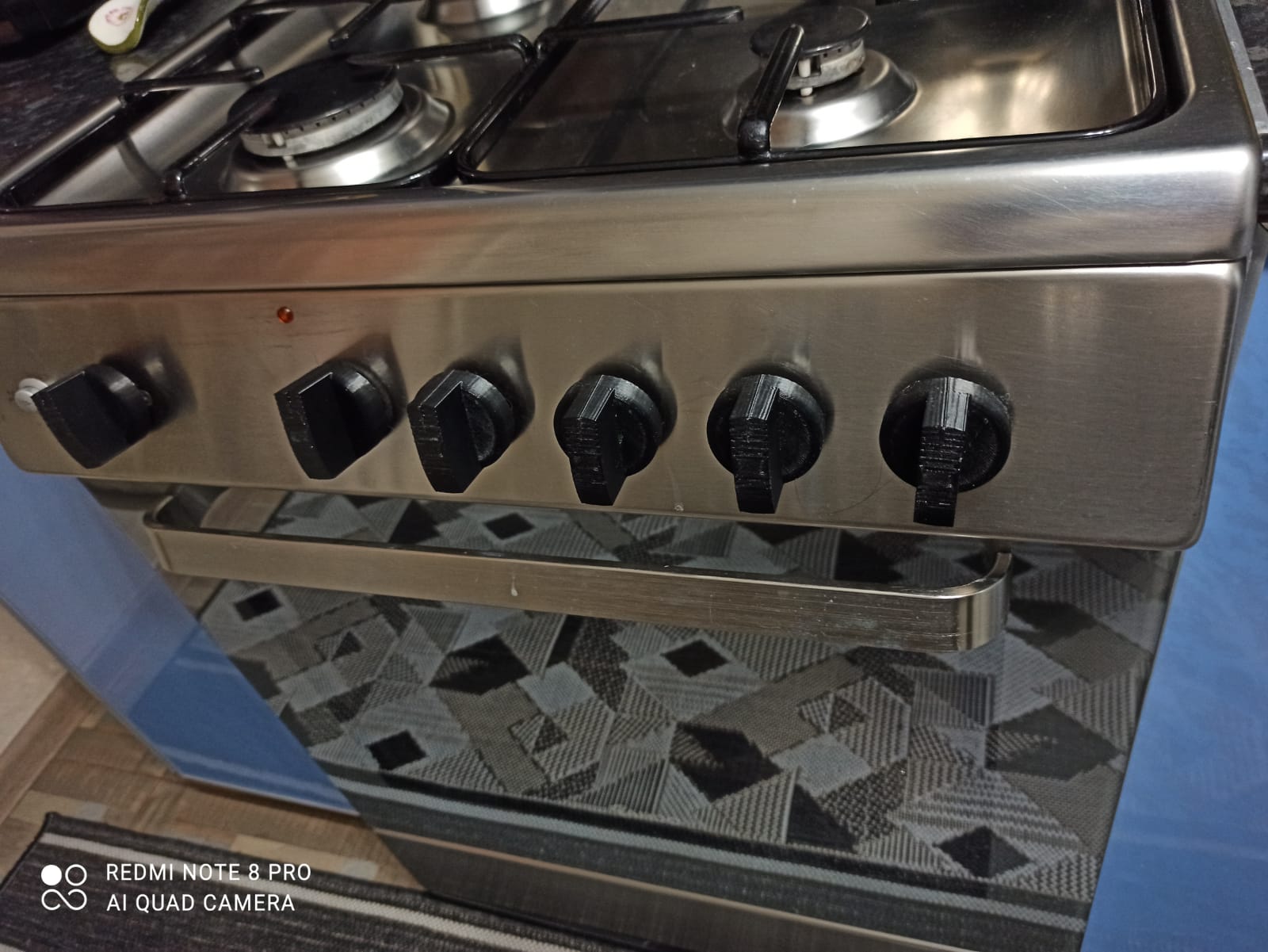 Gaz sobası için bir dizi kalem (Plastik Aparattır!!!)