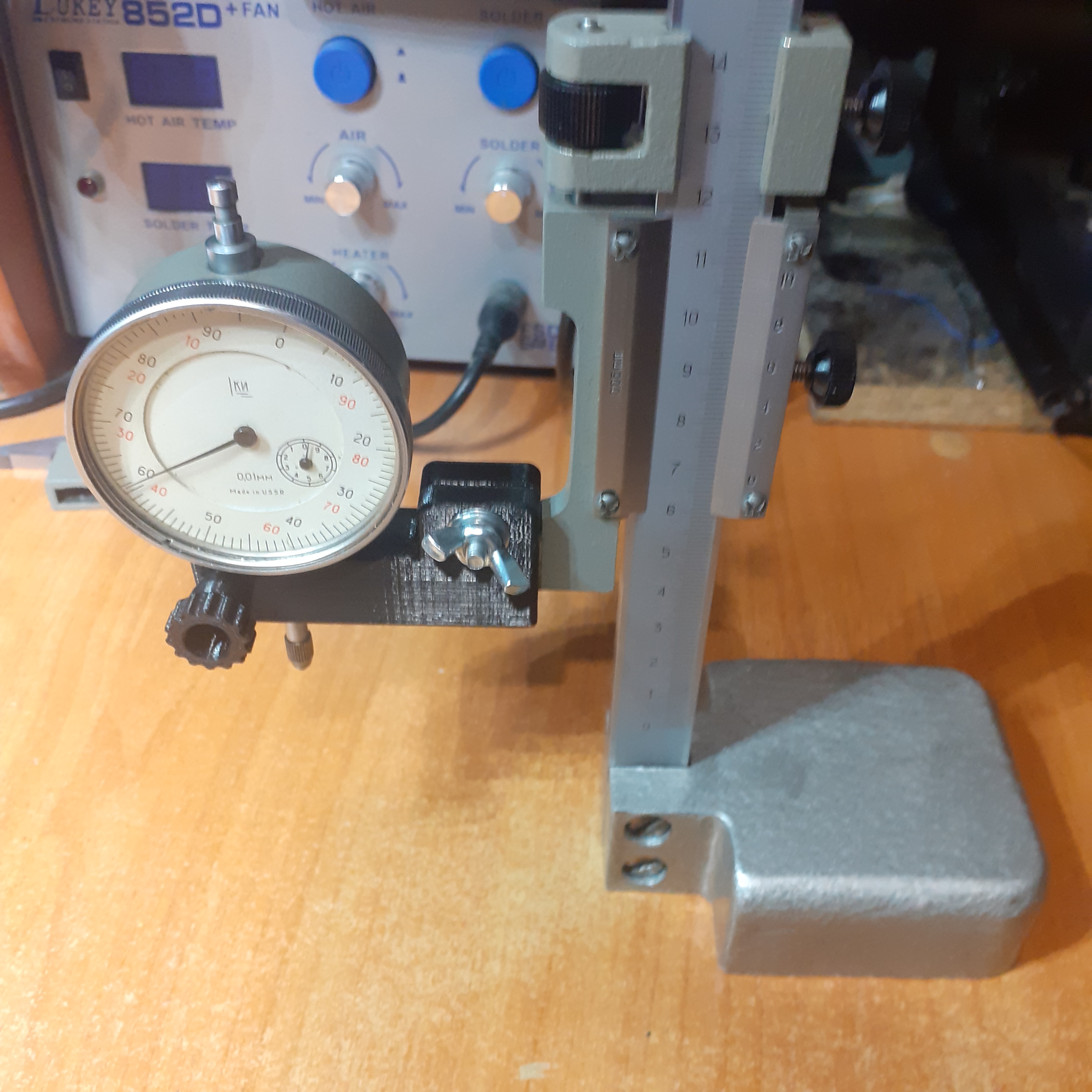 Caliper'dan yapılmış gösterge standı (Plastik Aparattır!!!)