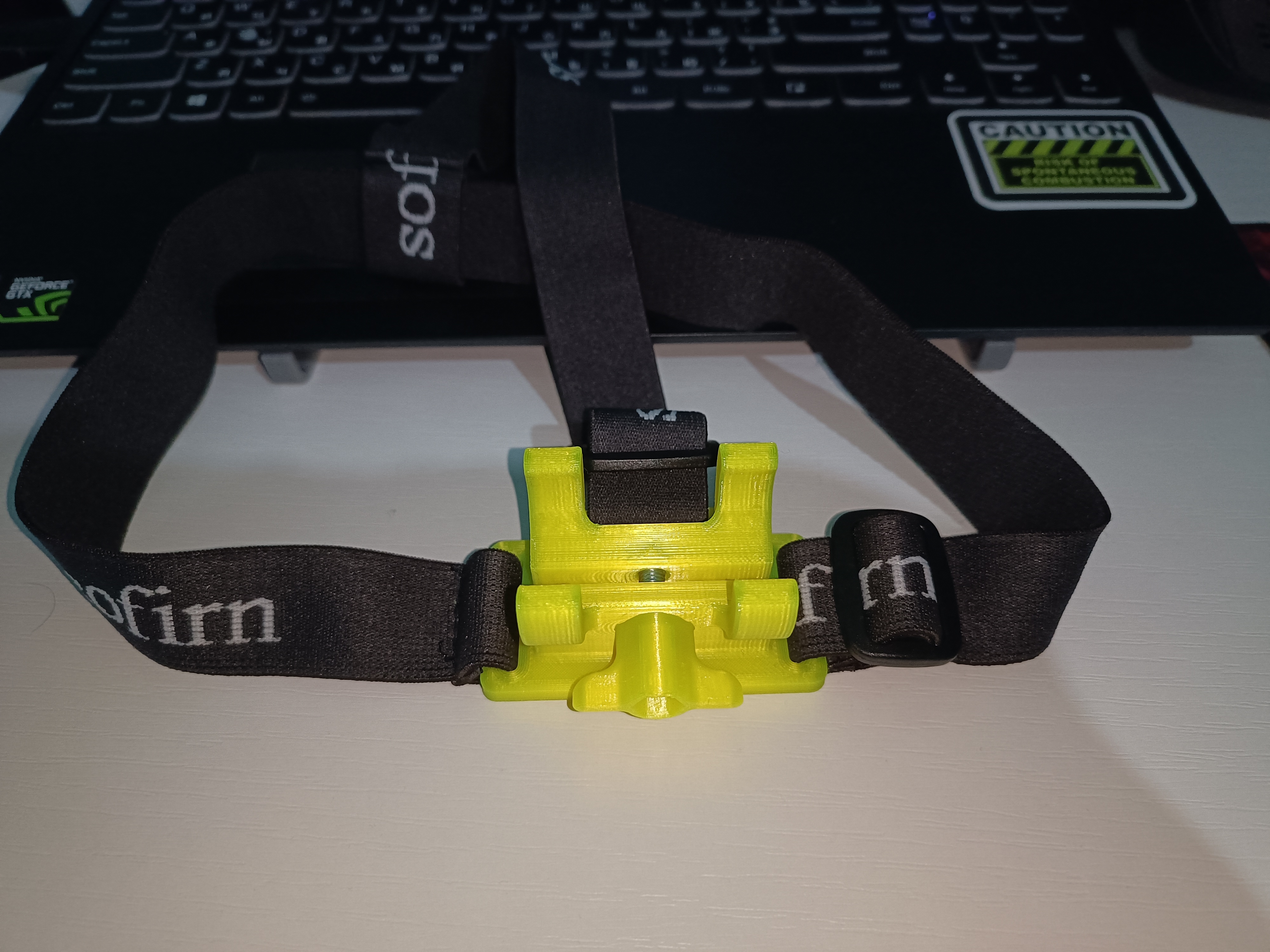 Sofirn HS40 El feneri (Plastik Aparattır!!!)