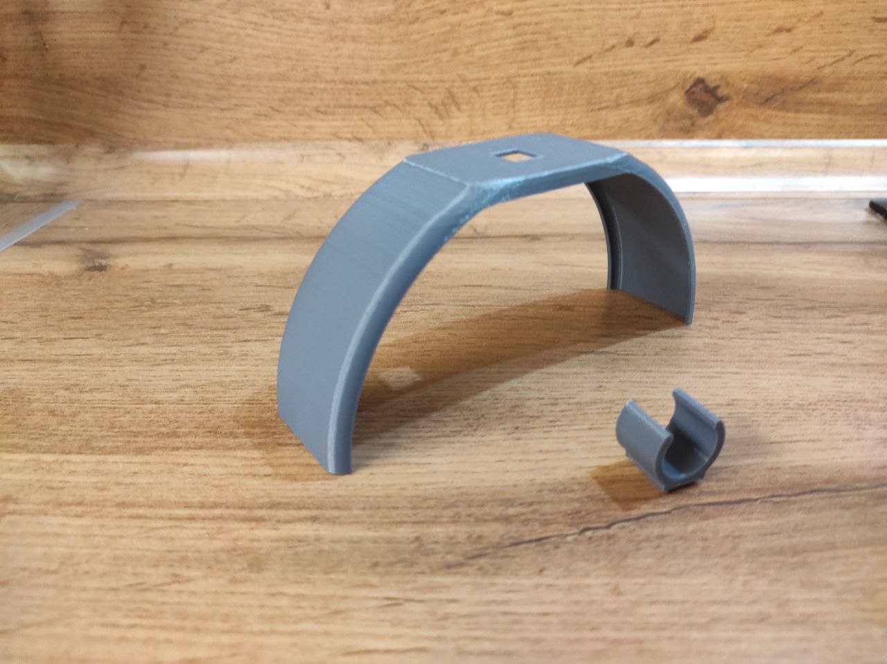 "Nika Timka 5" tekerlekleri ile kızaklar için kanatlar (çamurluklar) (Plastik Aparattır!!!)