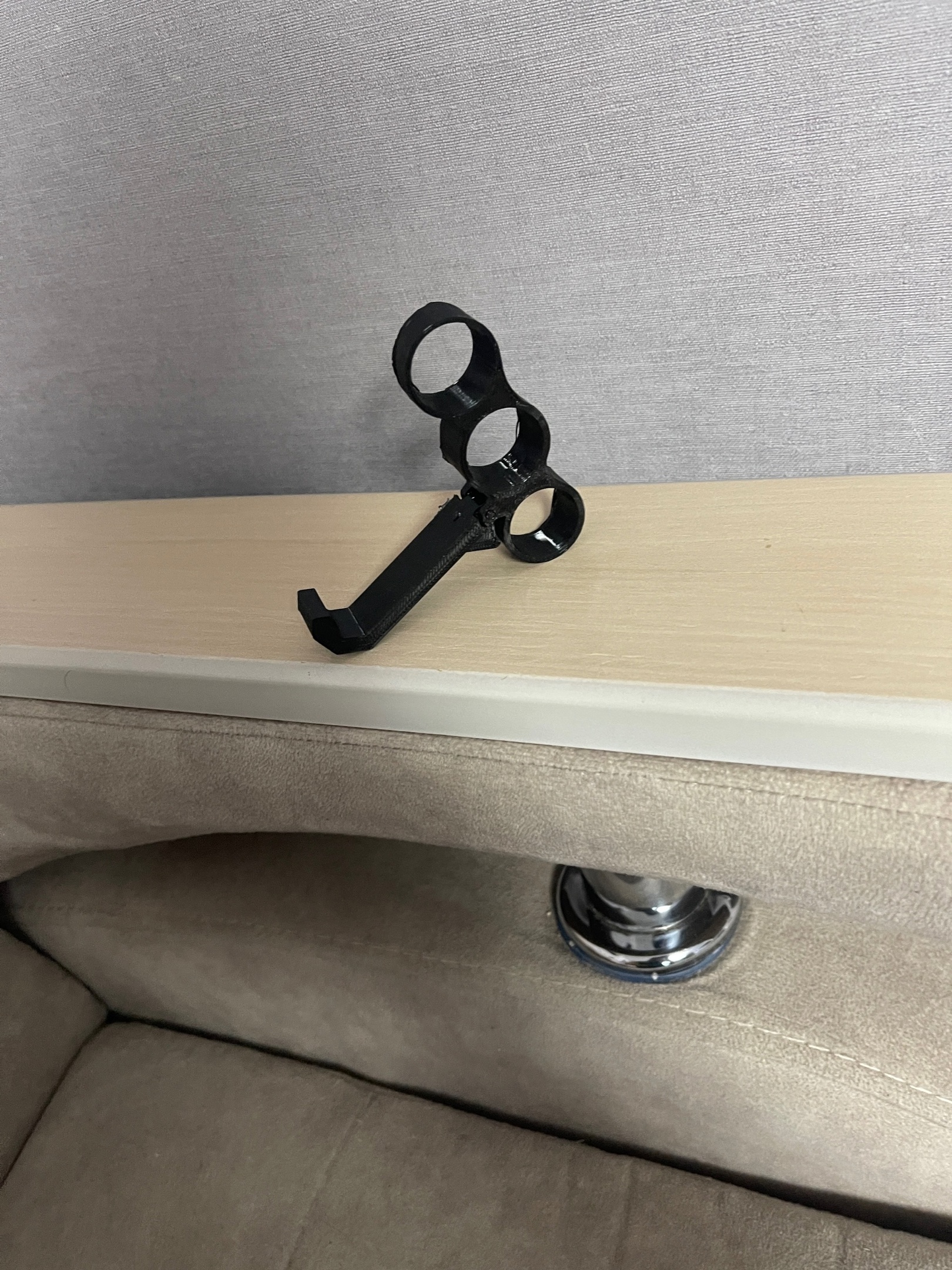 Telefonun stand-dupporter'ı (Plastik Aparattır!!!)