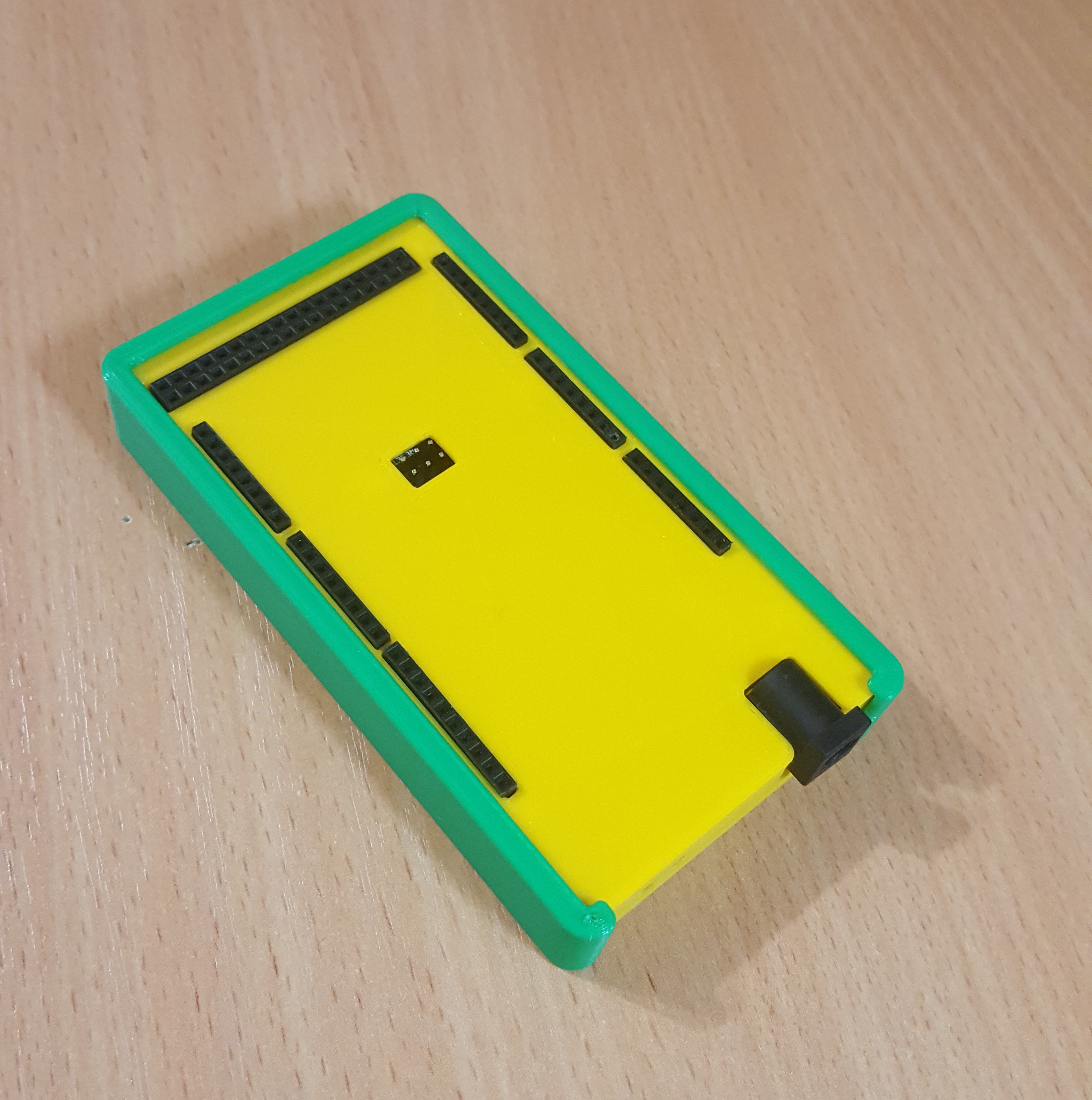 Arduino atma-2560 için ev (Plastik Aparattır!!!)