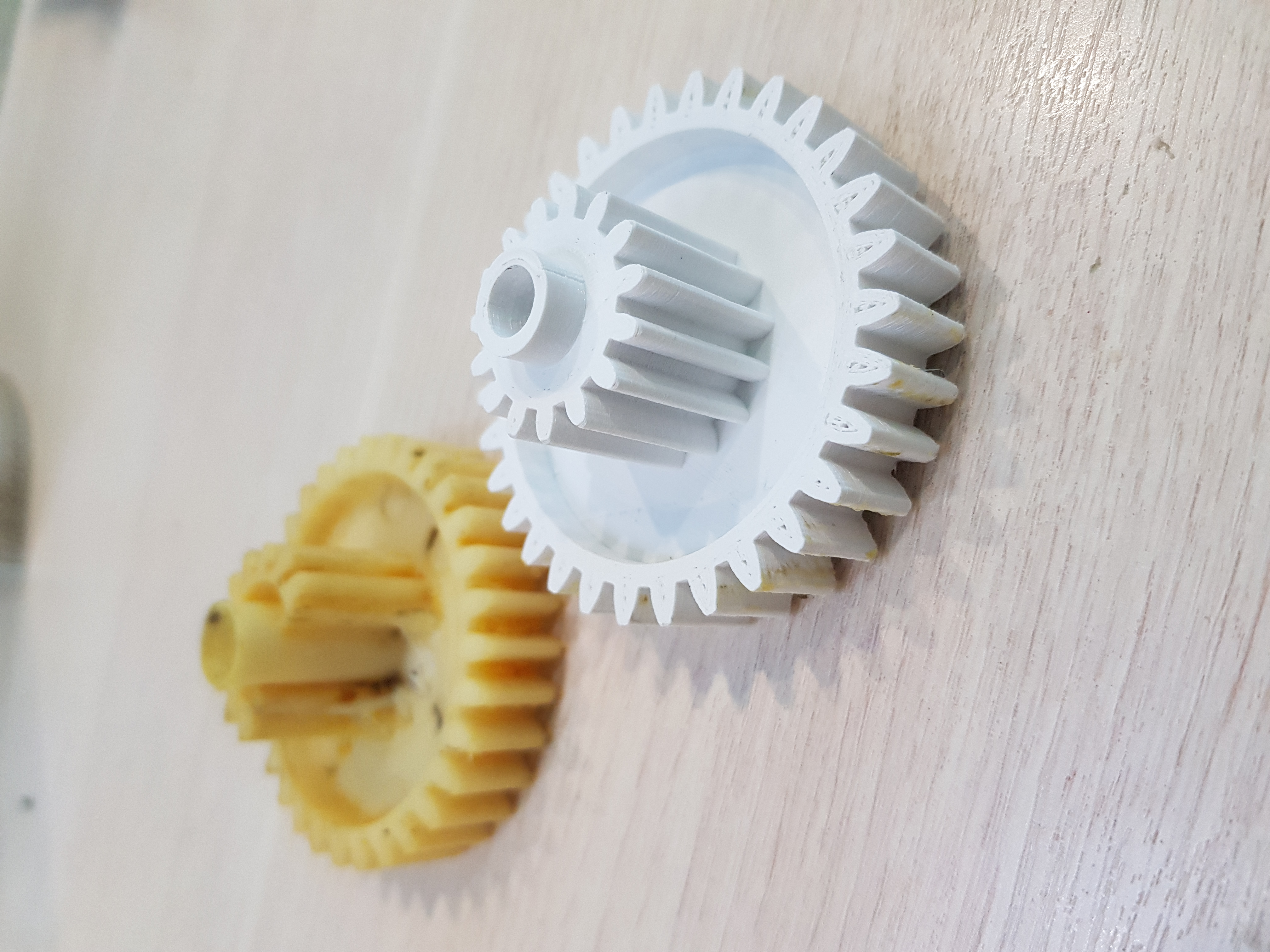 kıyma makinesi Laretti LR7201 dişlisi (Plastik Aparattır!!!)