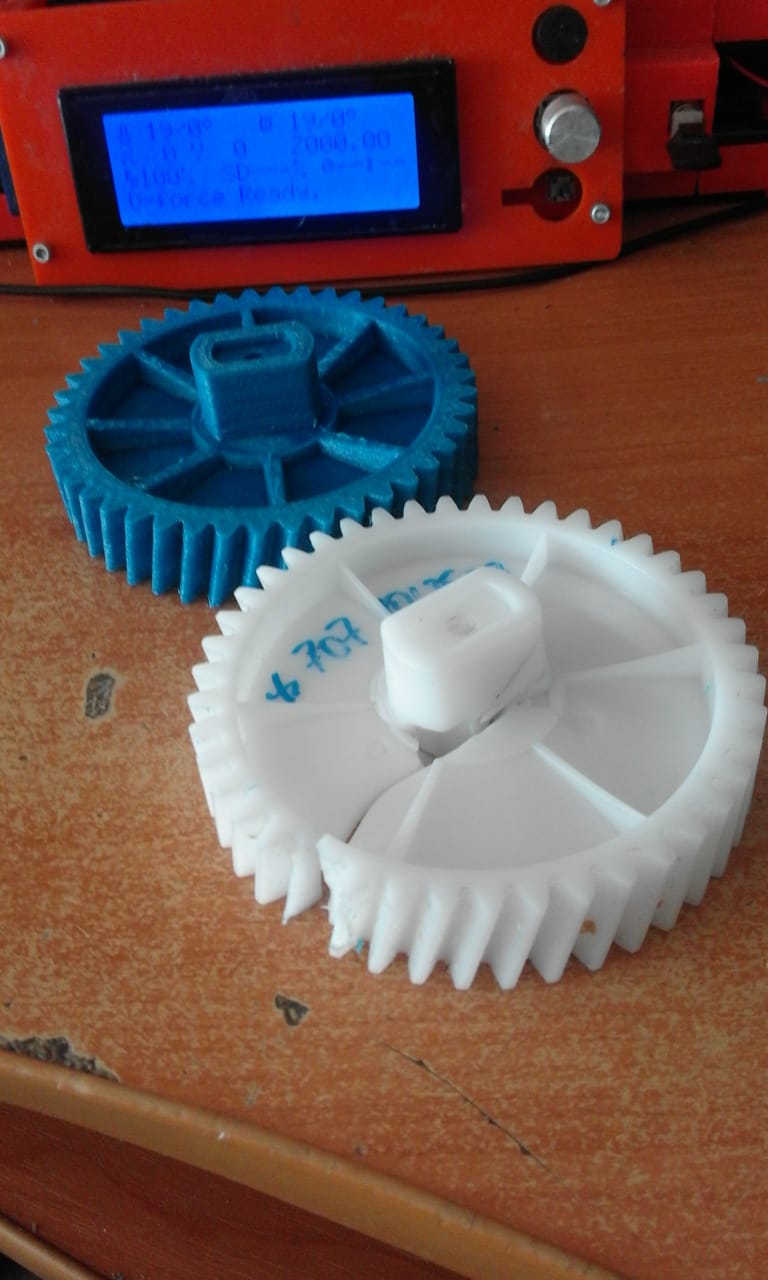 Philips 43 diş (Plastik Aparattır!!!) Philips 43 diş (Plastik Aparattır!!!)