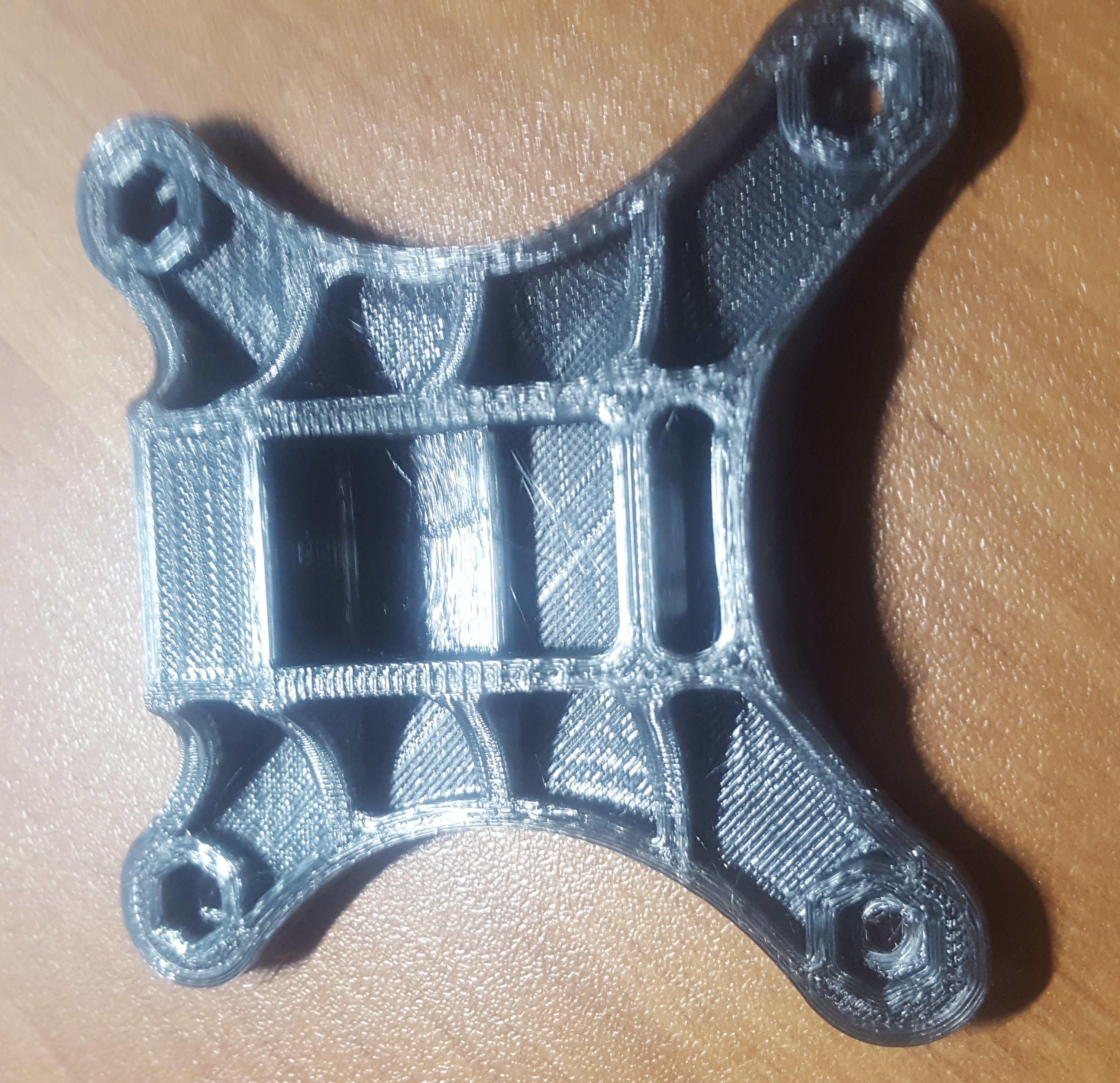 İnce monitörler için VESA-75 braketi Xiaomi Monitör 1C/ Redmi Monitör 1A (23.8). (Plastik Aparattır!!!) İnce monitörler için VESA-75 braketi Xiaomi Monitör 1C/ Redmi Monitör 1A (23.8). (Plastik Aparattır!!!)