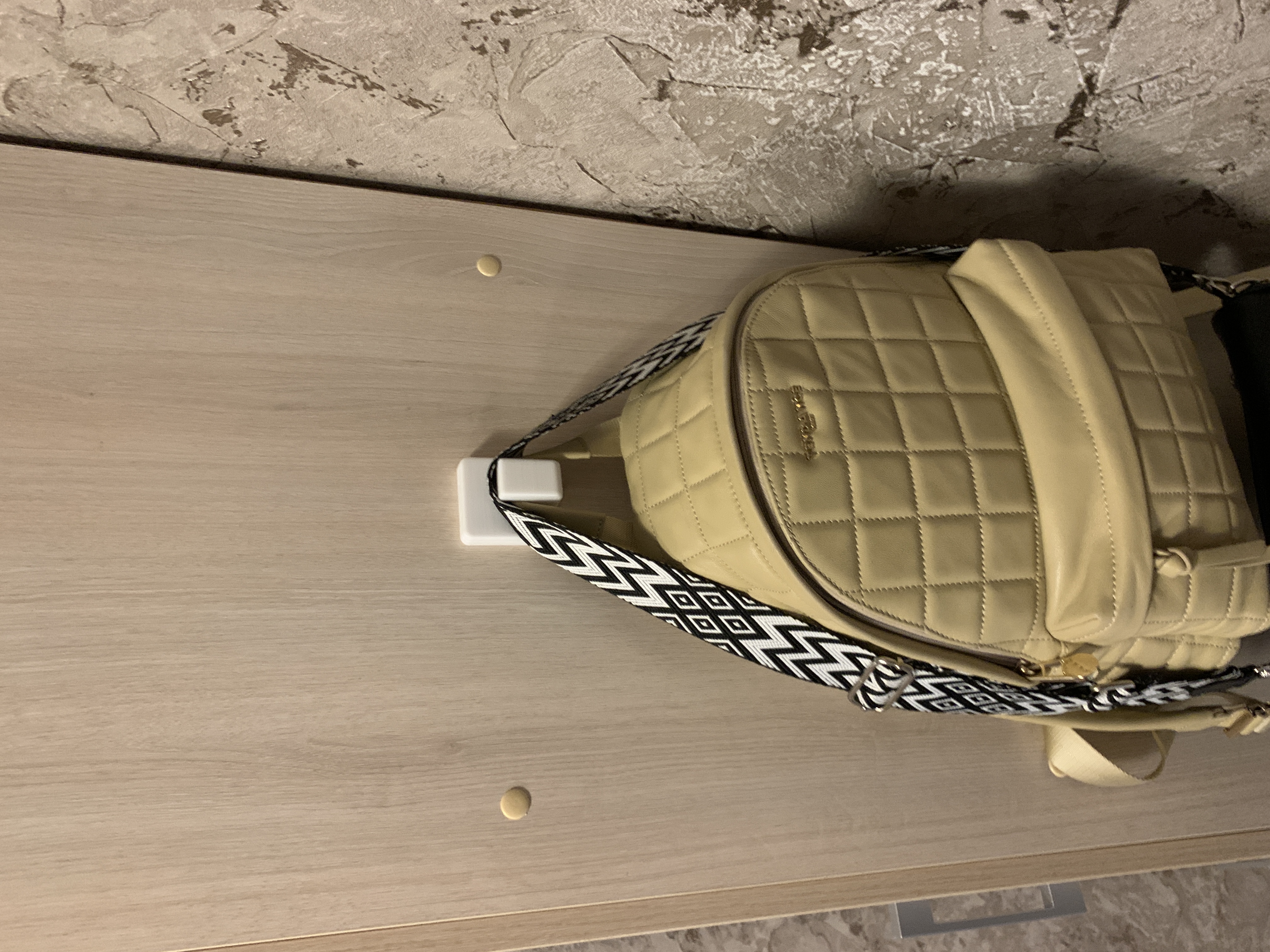 Bir şeyler için kanca (Plastik Aparattır!!!)